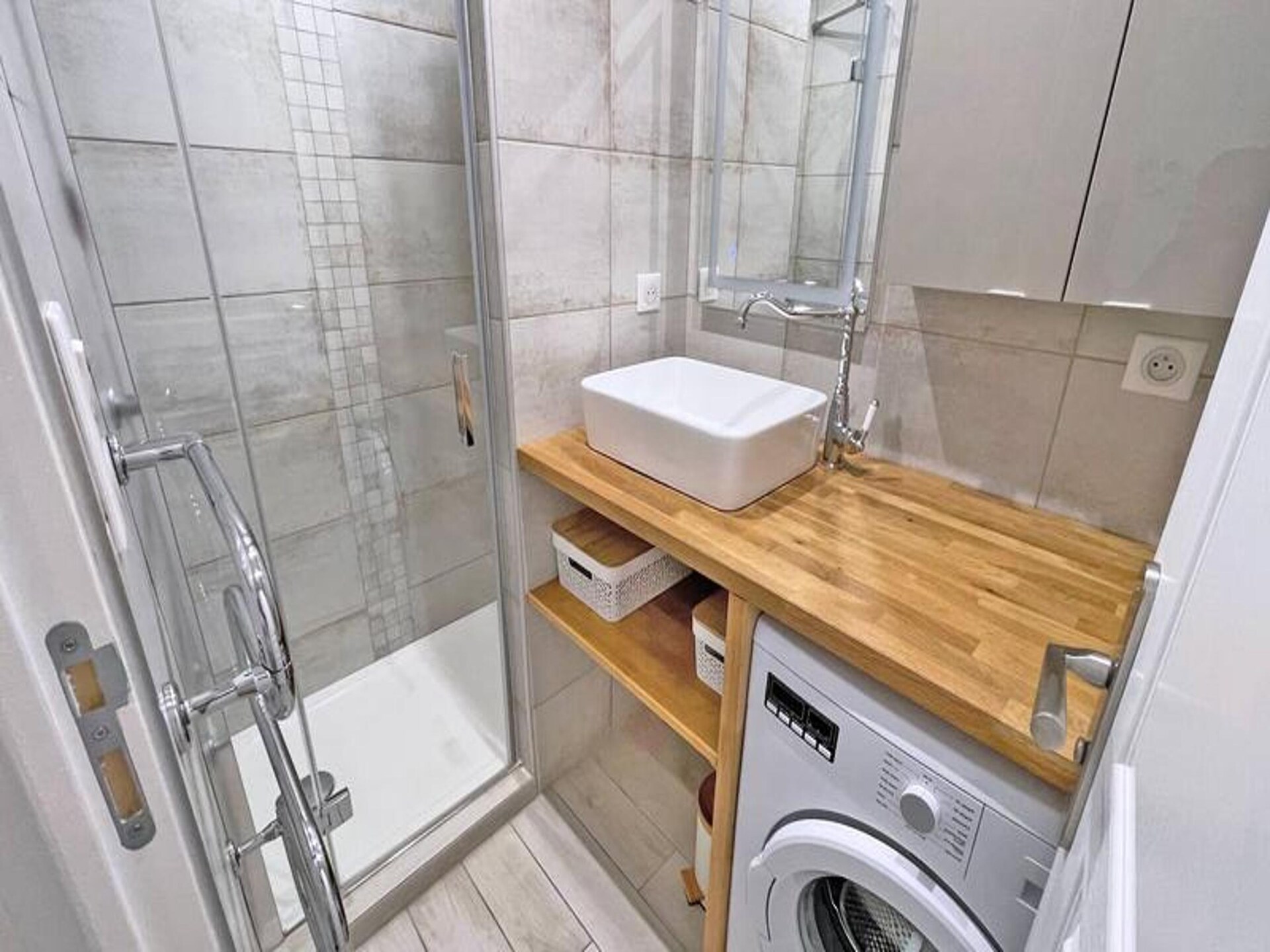 Knus appartement met balkon in centrum Sainte-Maxime, 400m van strand - foto 24