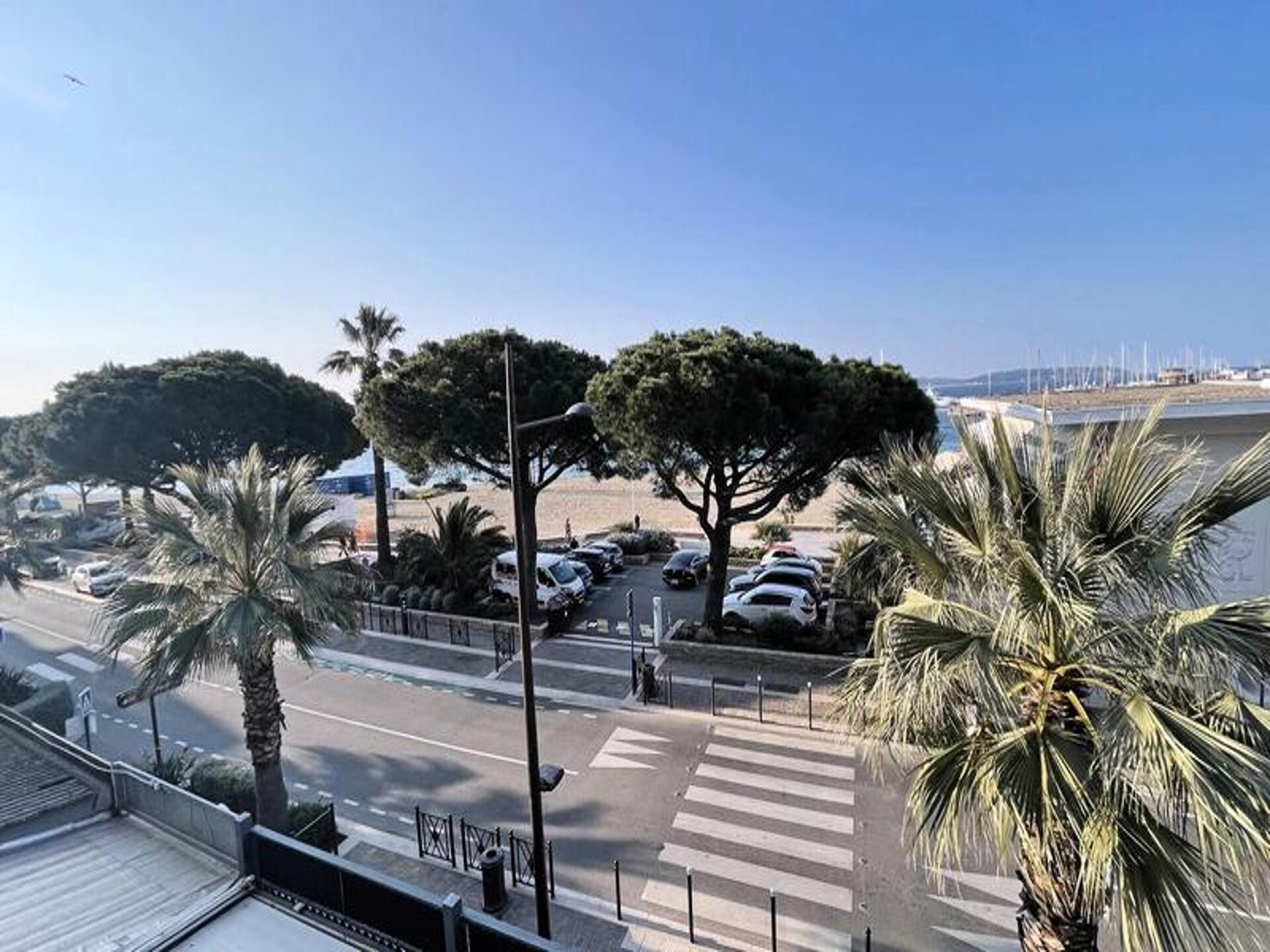 Prachtig zeezicht appartement in Sainte-Maxime, vlakbij strand en centrum - foto 2
