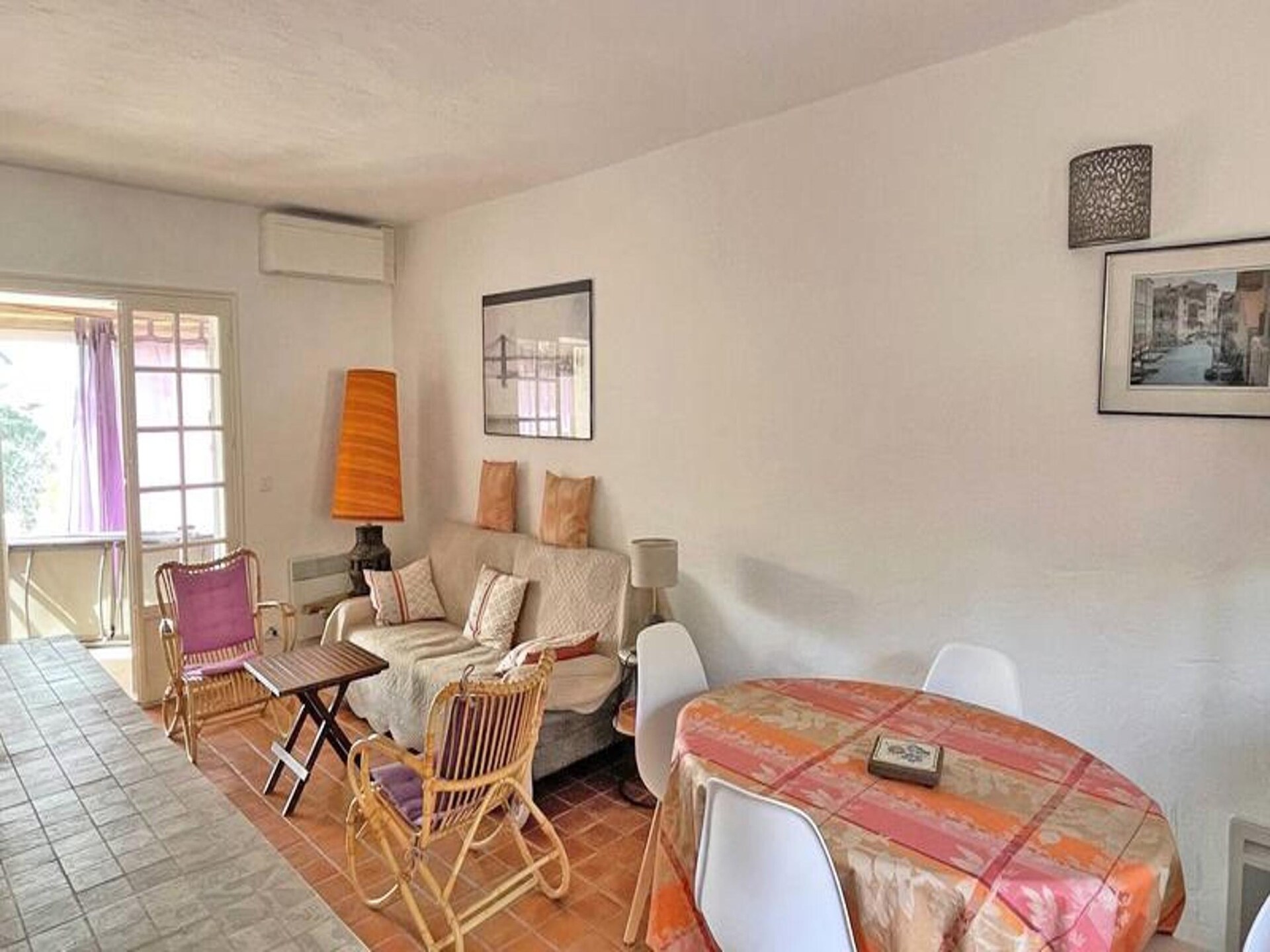 Zonnig appartement met zeezicht en zwembad op 600m van het strand in Ste Maxime - foto 9