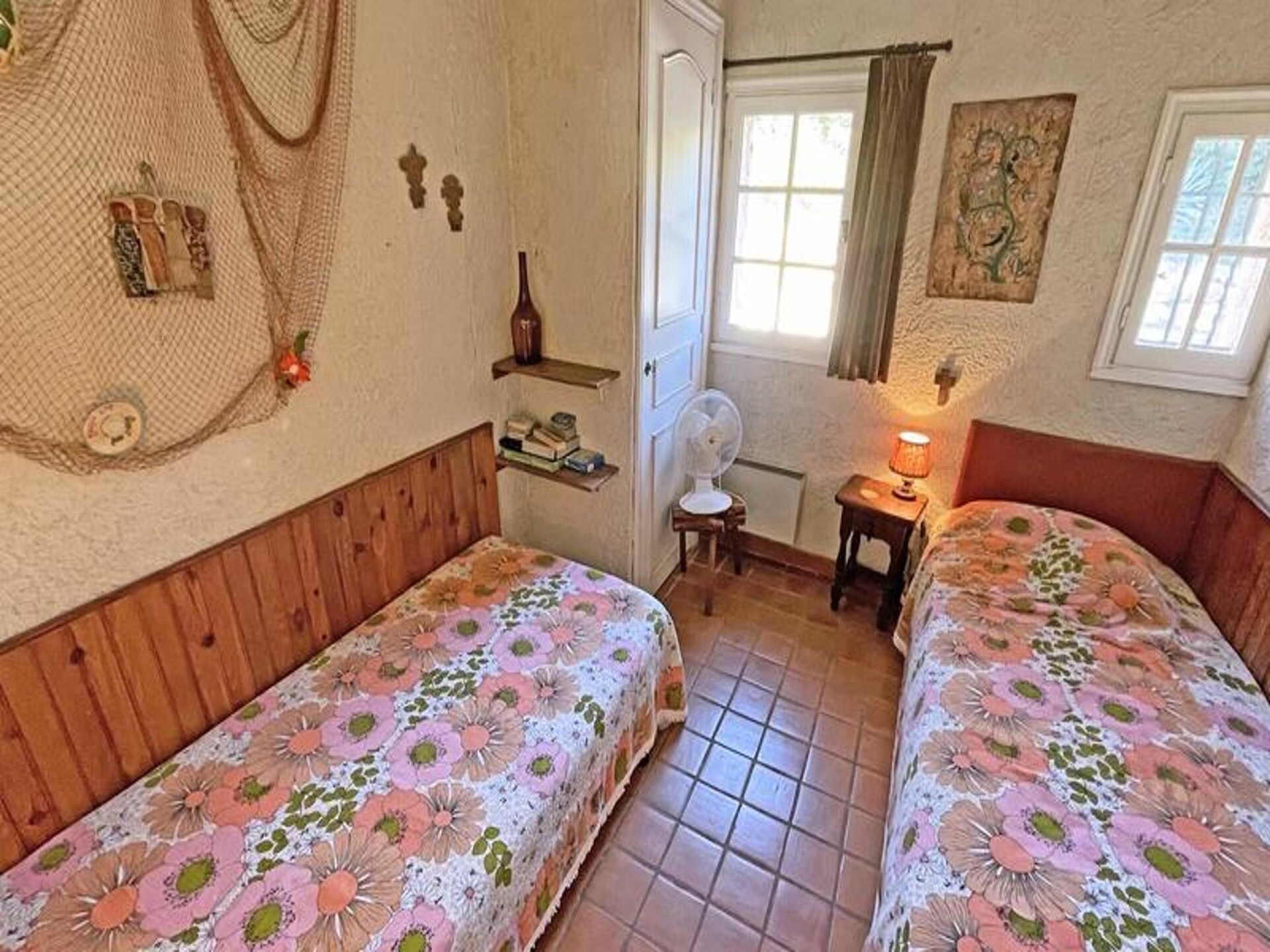 Zonnig appartement met zeezicht en zwembad op 600m van het strand in Ste Maxime - foto 18