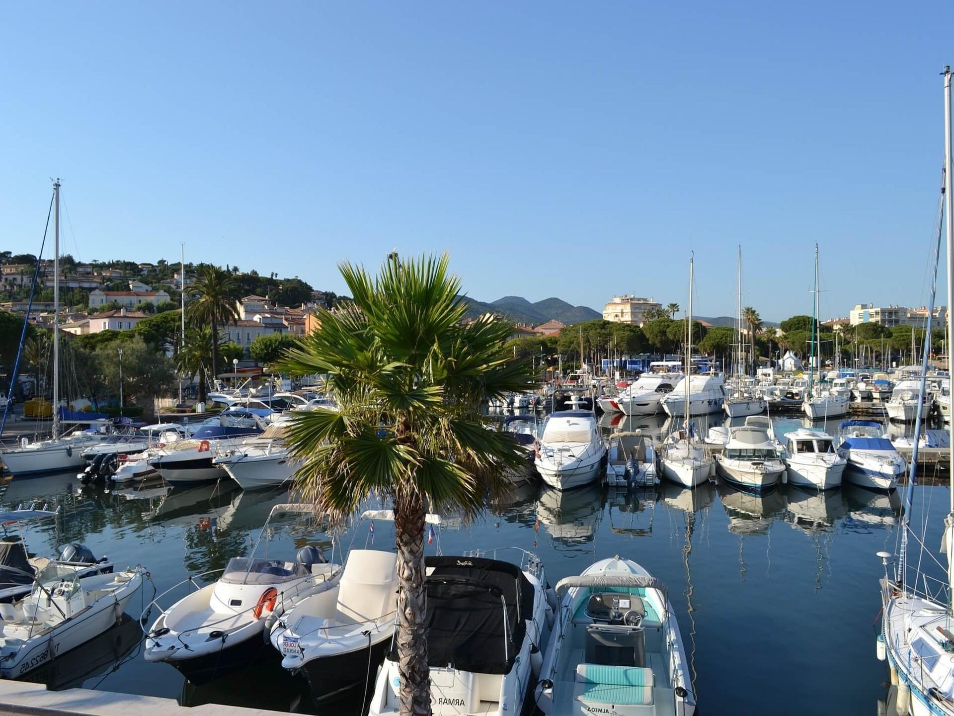 Zonnig appartement met zwembad en terras nabij Sainte-Maxime - foto 23