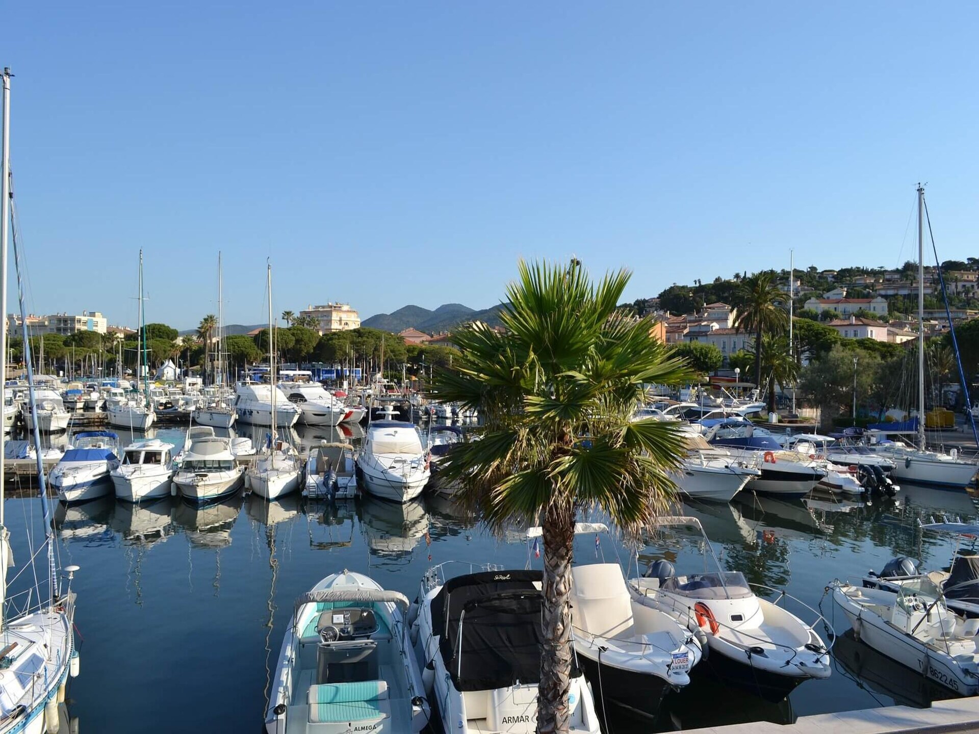 Zonnig appartement met zwembad en terras nabij Sainte-Maxime - foto 22