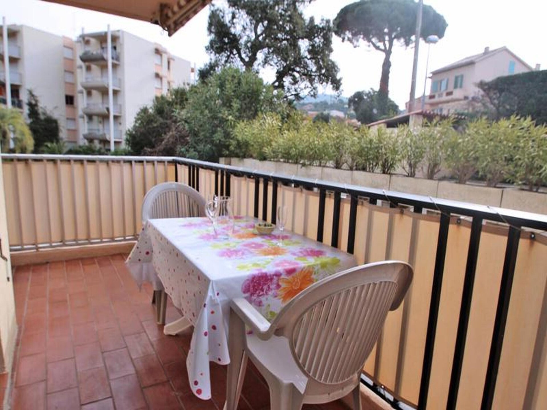 Licht appartement met zwembad, op 500m van het strand van Sainte-Maxime - foto 25