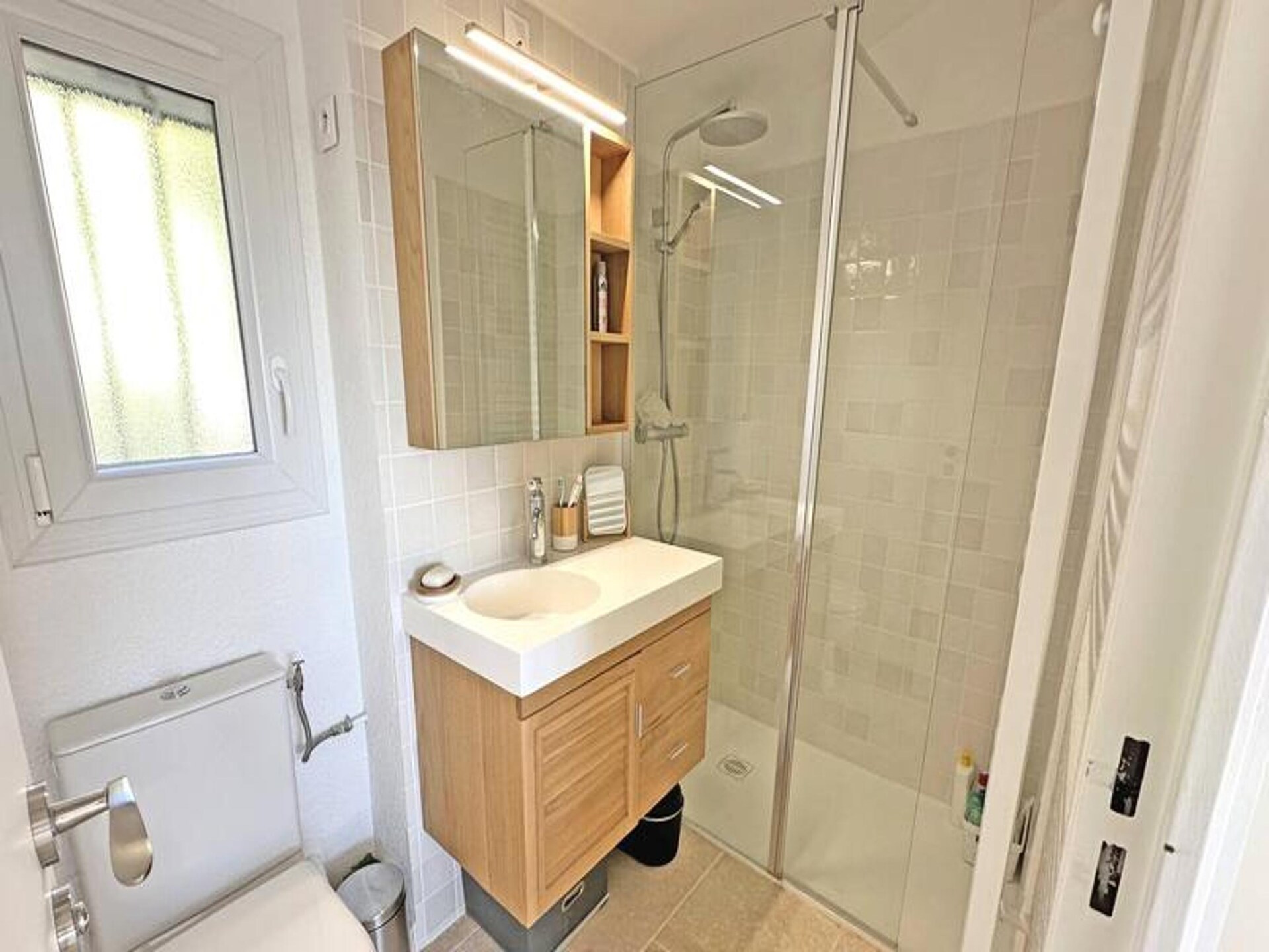 Gerenoveerd appartement met zeezicht en zwembad in Sainte-Maxime - foto 19
