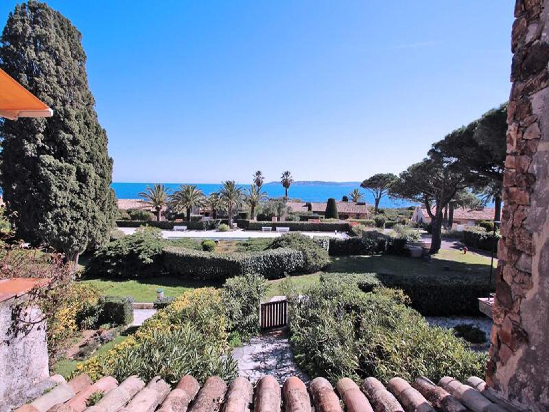 Zeezicht appartement voor 6 personen, 100m van het strand in Sainte-Maxime - foto 27
