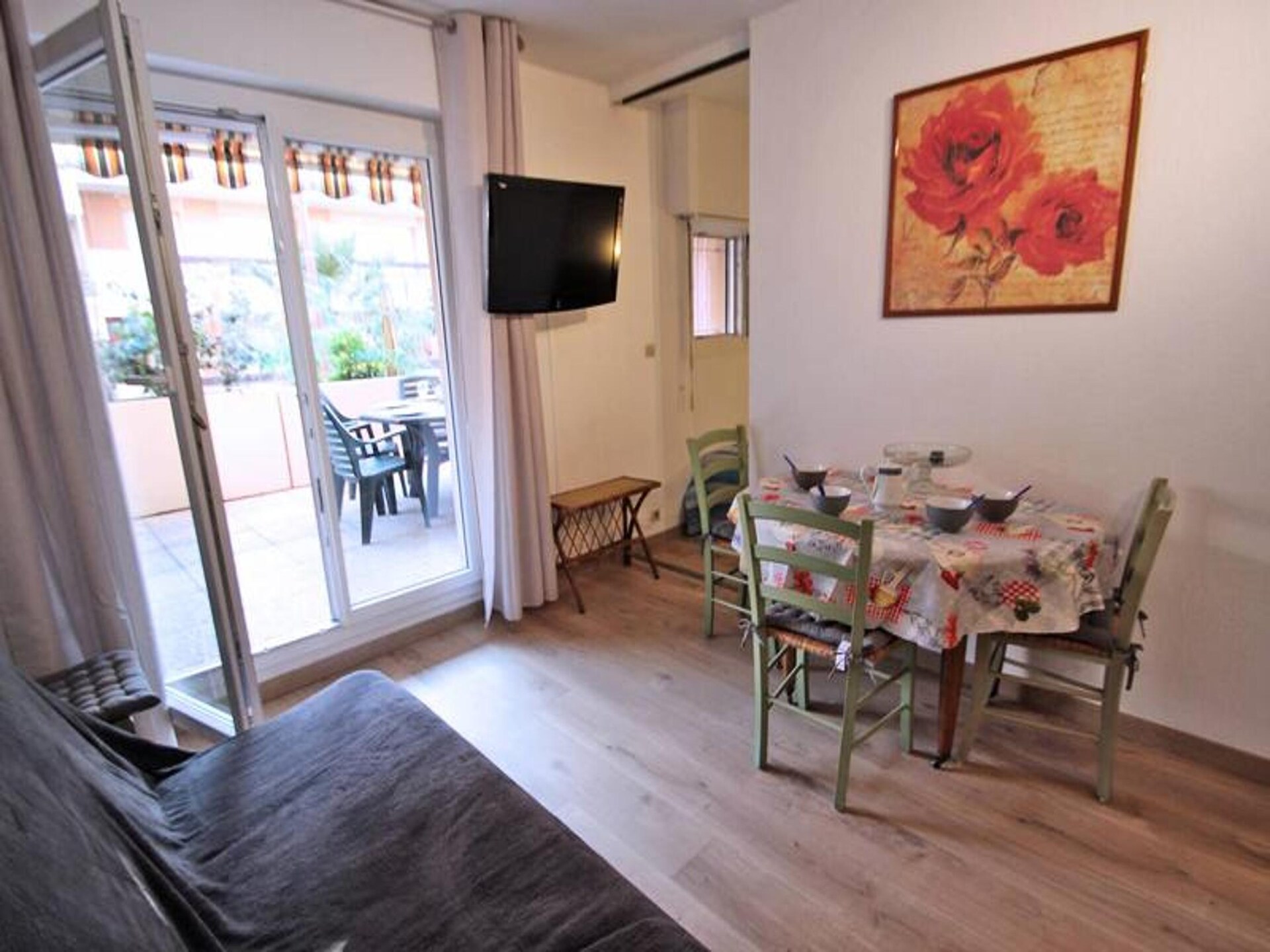Knus appartement met terras op 300m van het strand in Sainte-Maxime - foto 5