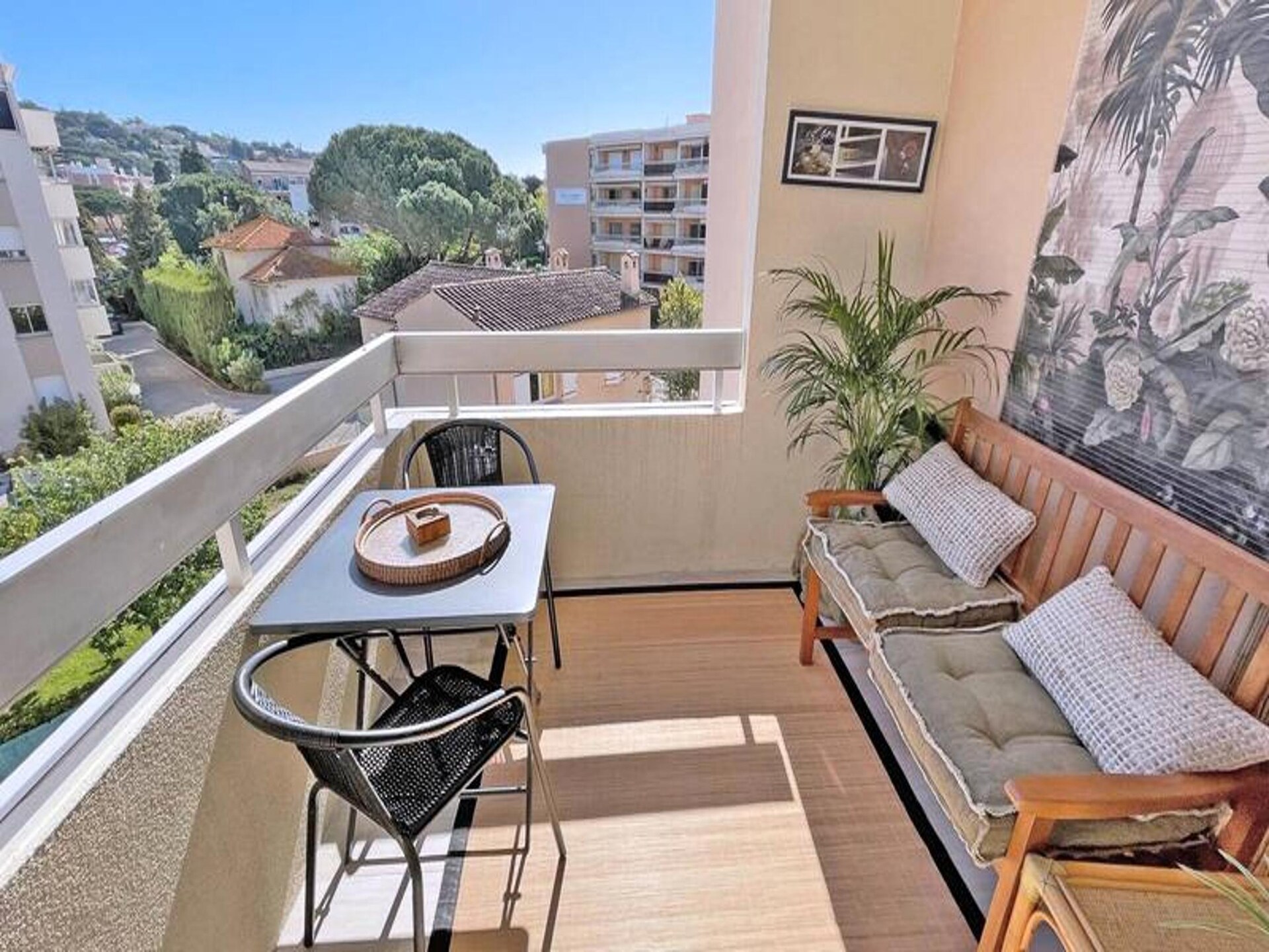 Gerenoveerde studio met terras op 300 meter van het strand in Sainte-Maxime - foto 18