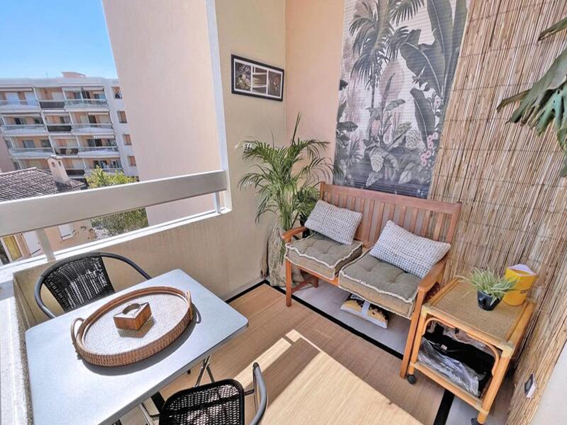 Gerenoveerde studio met terras op 300 meter van het strand in Sainte-Maxime - foto 20