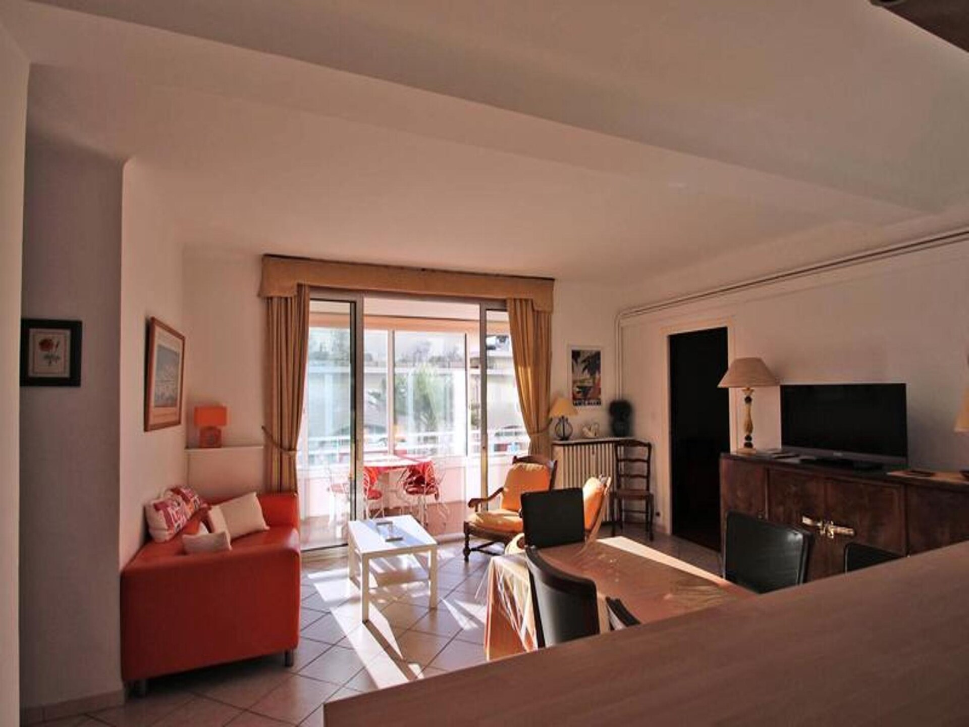 Luxe appartement aan zee met zicht op casino en strand in Sainte-Maxime - foto 6