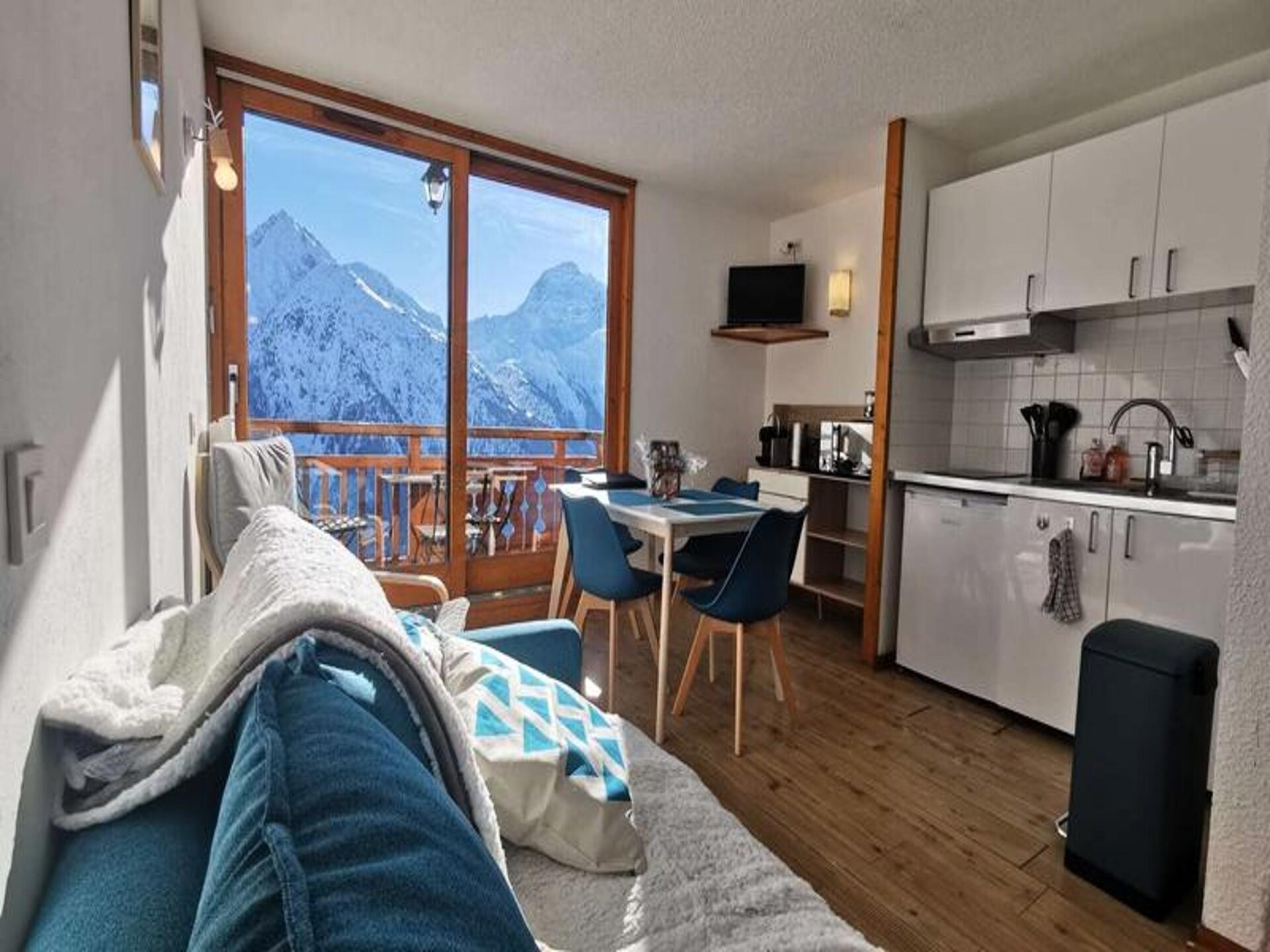 Appartement Soleil in Venosc: direct aan de piste met zuidbalkon - foto 23