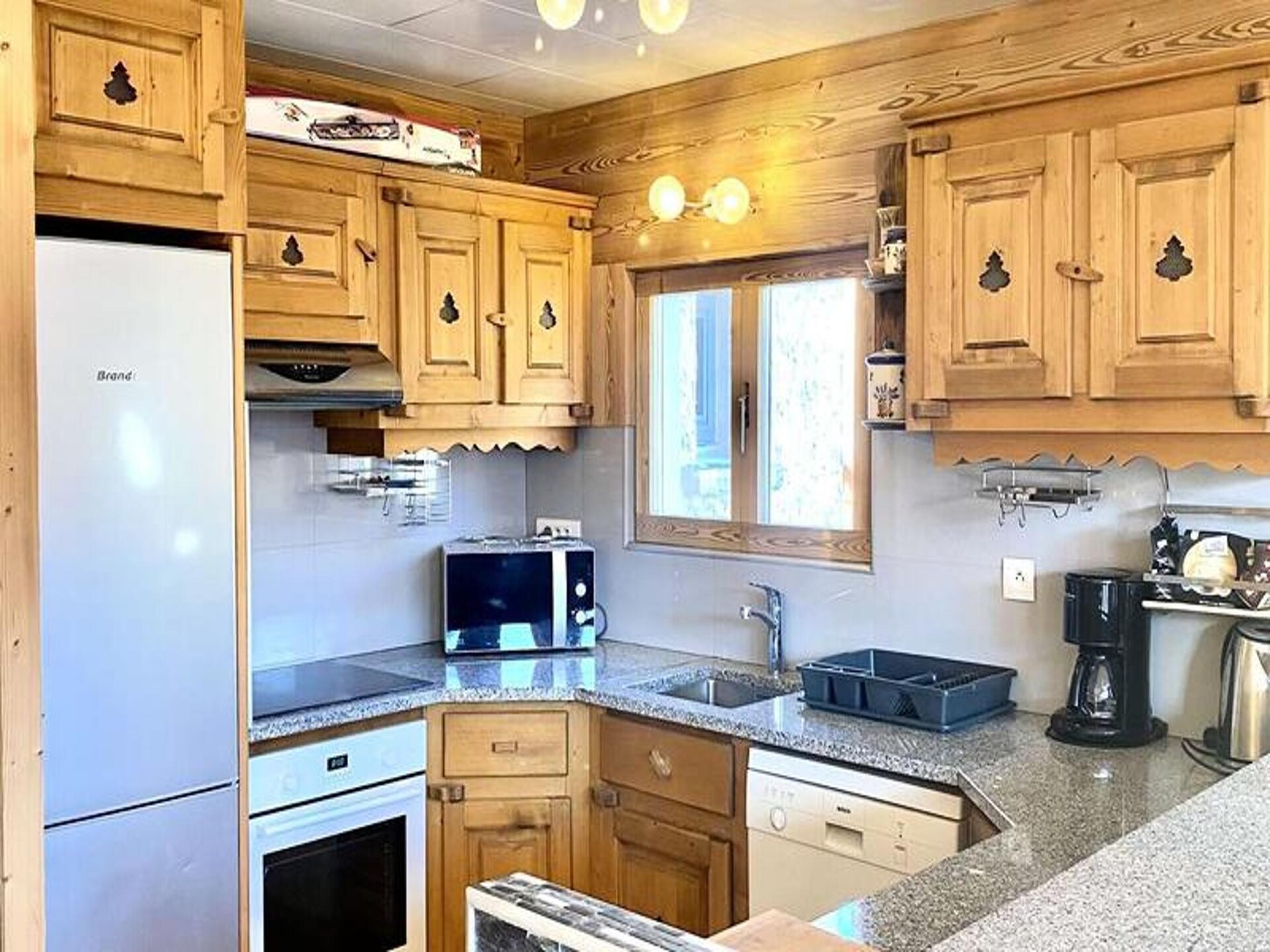 Stijlvol 3-kamerappartement in het hart van Vénosc met panoramisch bergzicht - foto 20