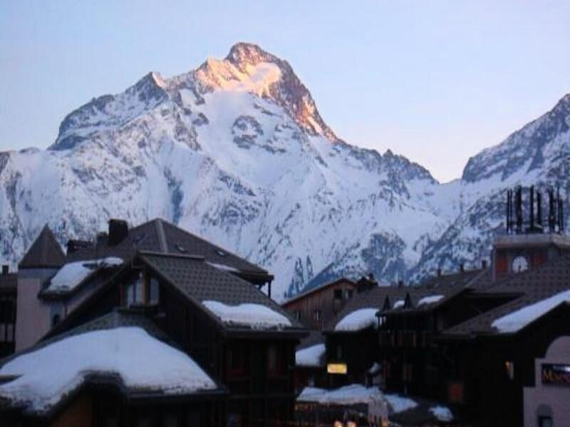 Ruim appartement voor 6 personen met panoramisch uitzicht op Vallée Blanche - foto 4