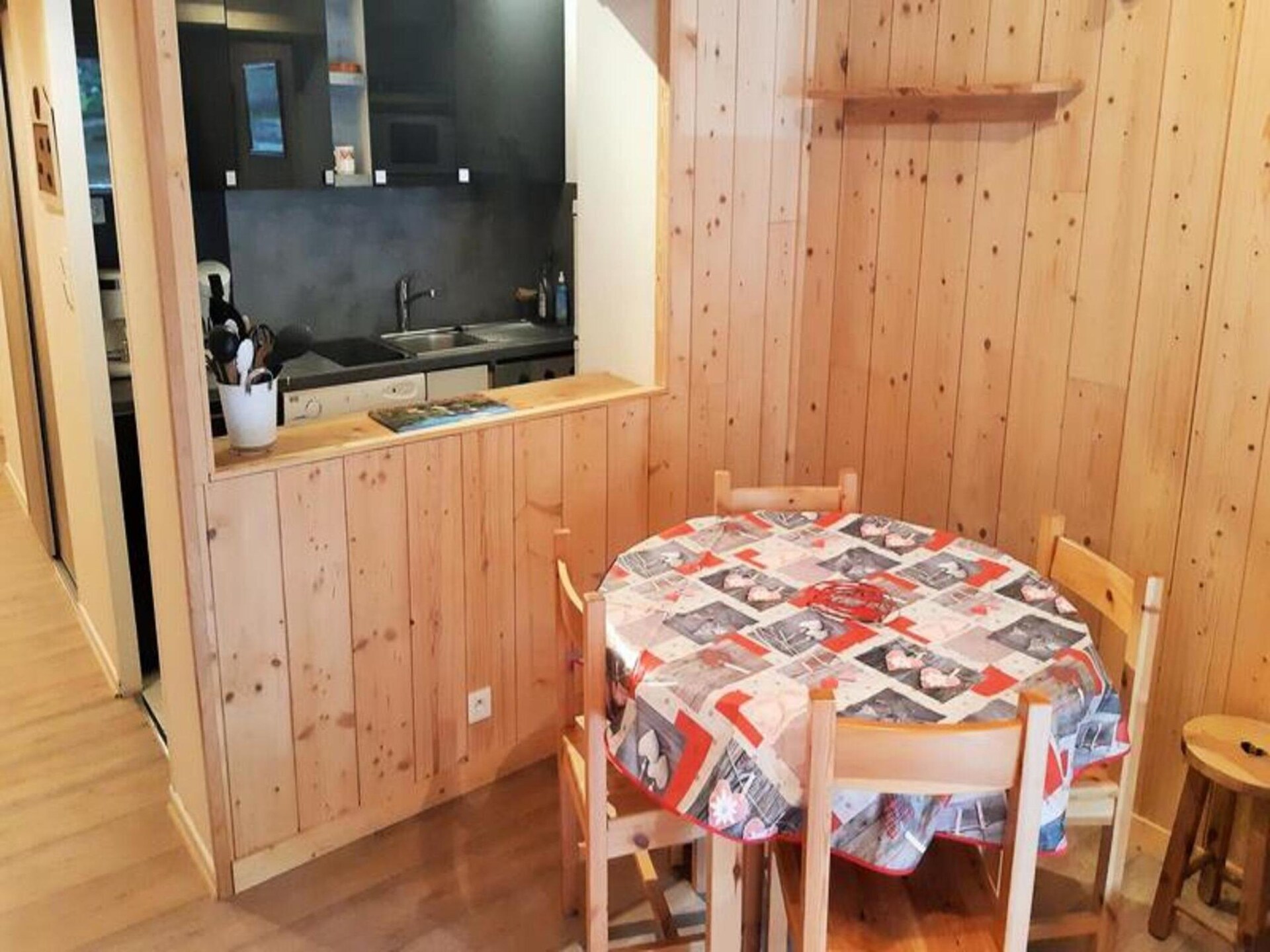Knus studio-appartement aan de piste in Venosc met balkon - foto 15