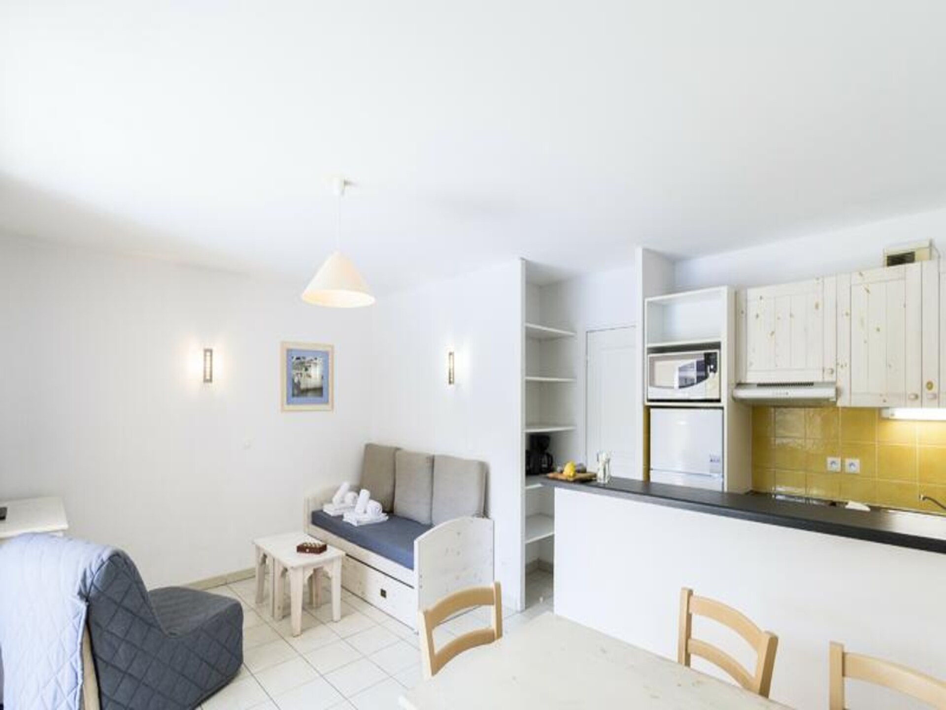 Ruim 6-persoons appartement met zwembad op 350m van het strand - foto 23