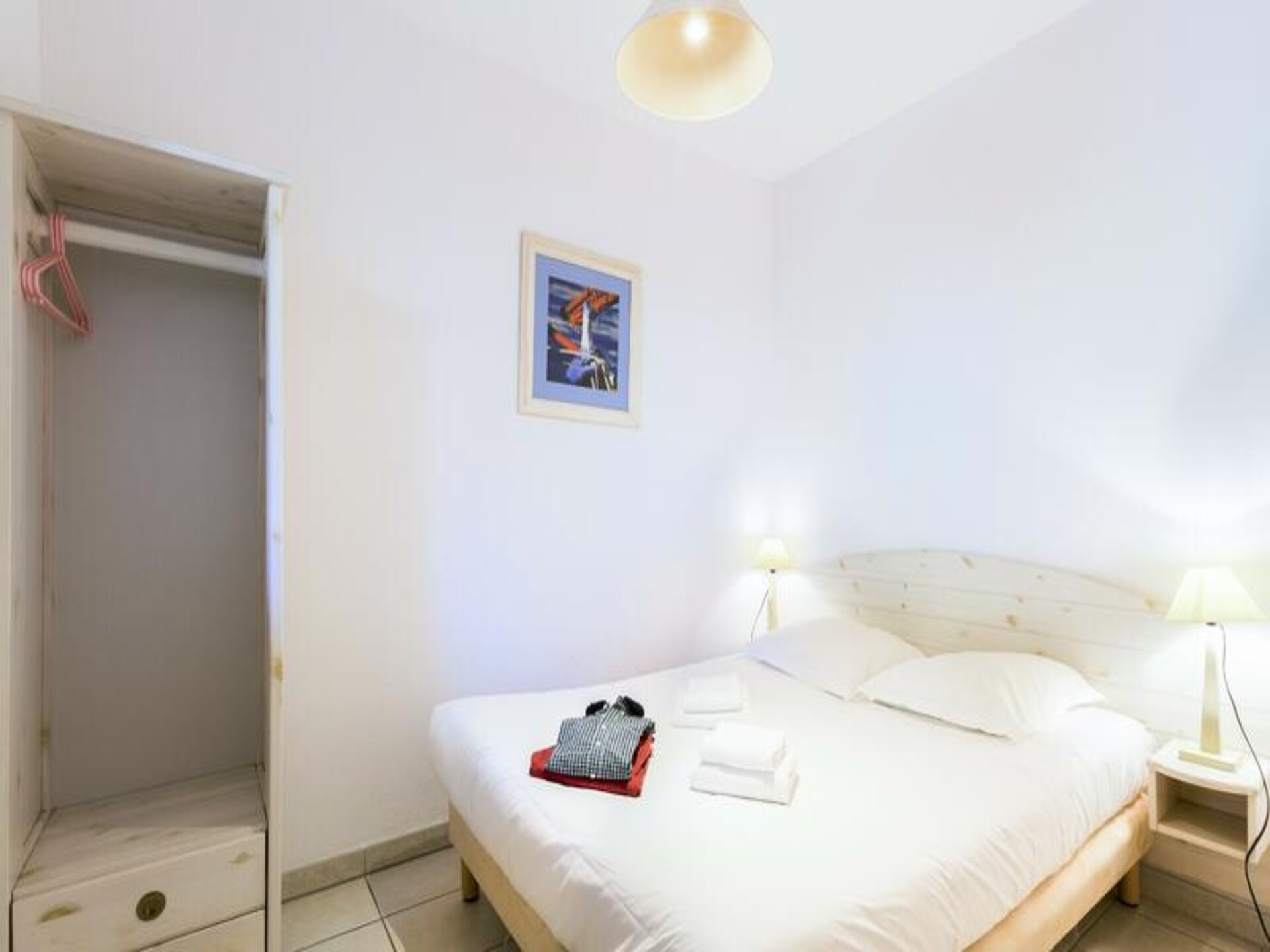 Ruim 6-persoons appartement met zwembad op 350m van het strand - foto 26