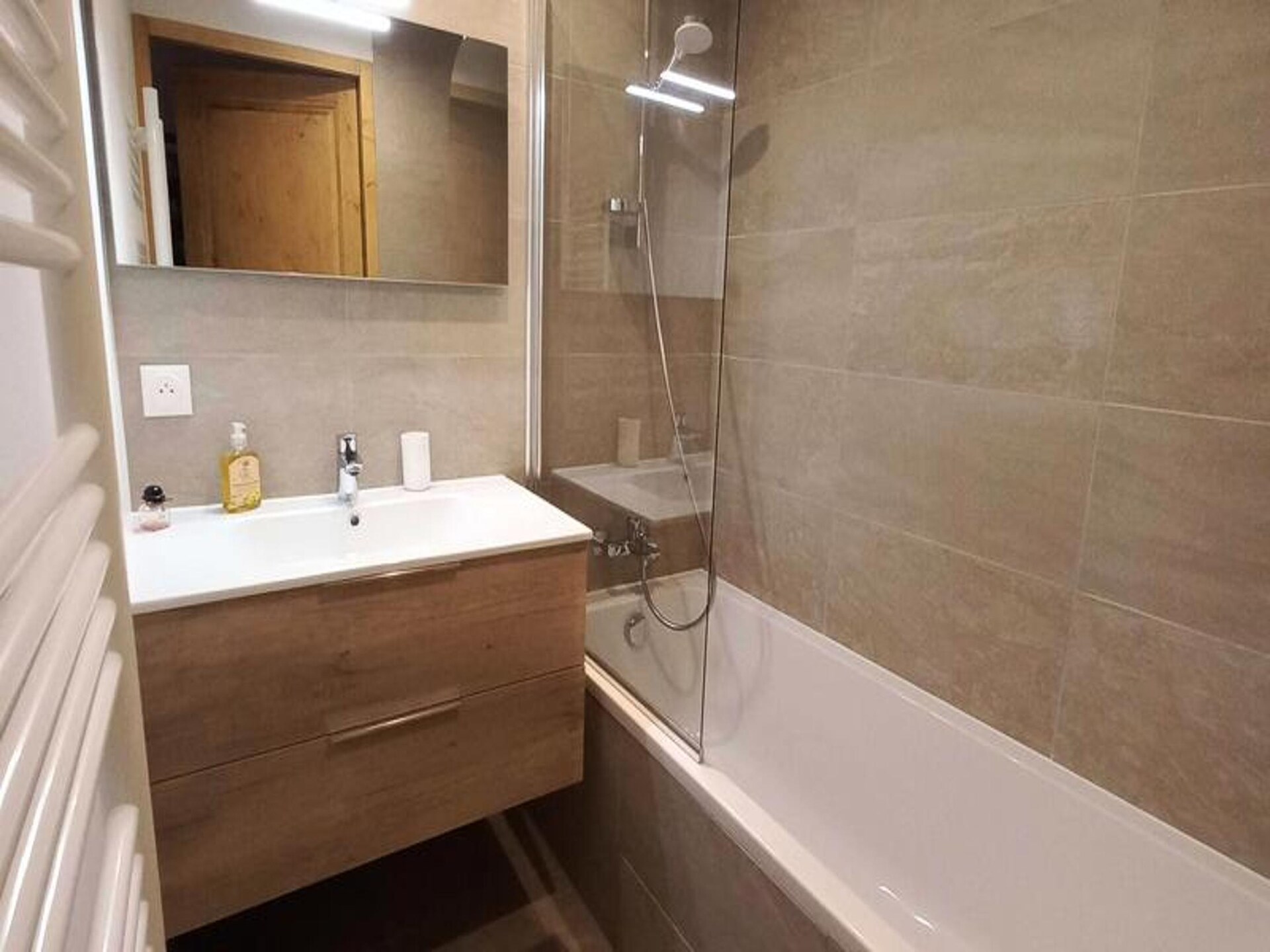 Modern appartement in Les Avanchers Valmorel voor 5 personen - foto 15