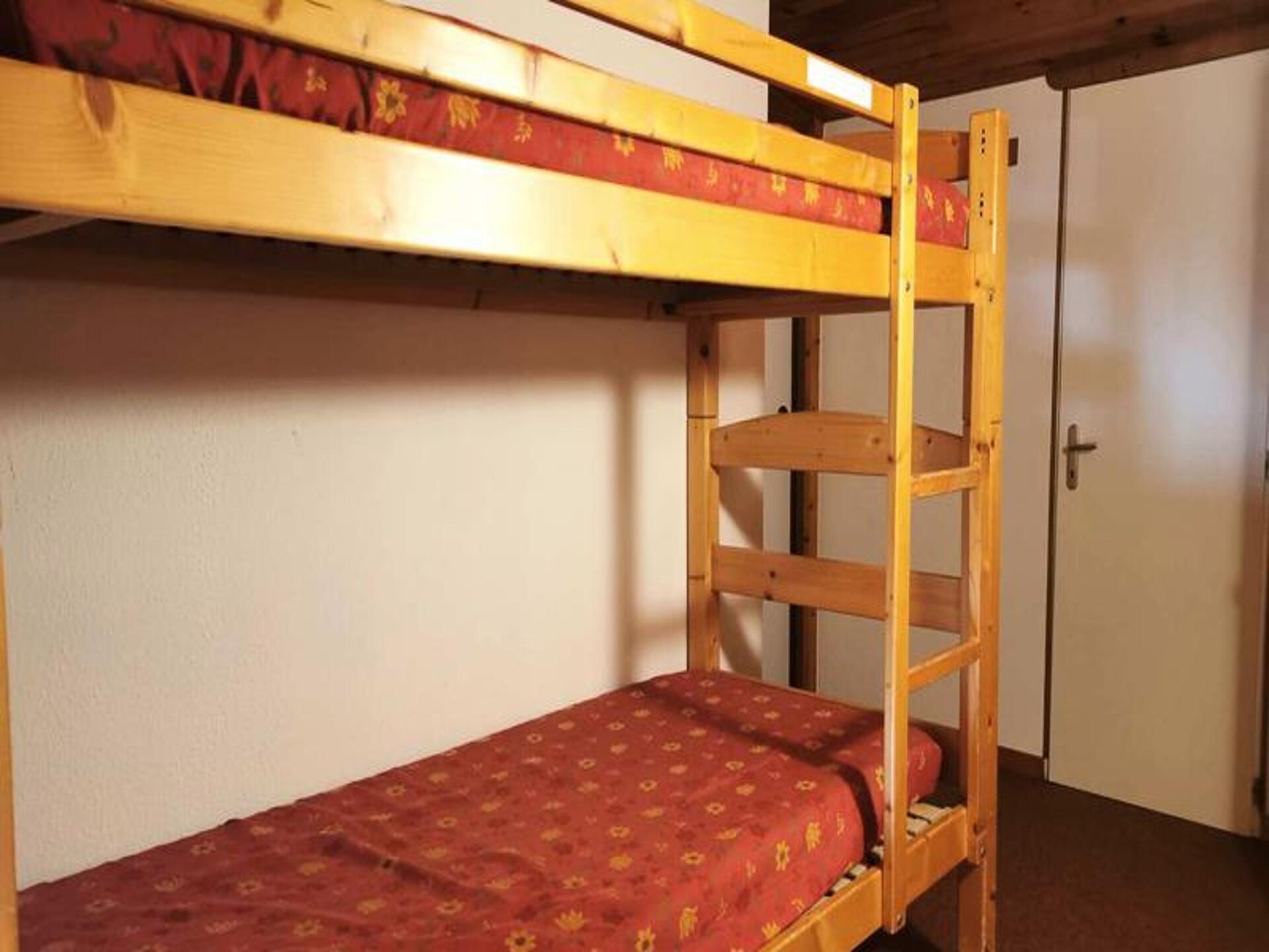 Ruim 8-persoons appartement met balkon op 5 minuten van de piste in Valmorel - foto 25