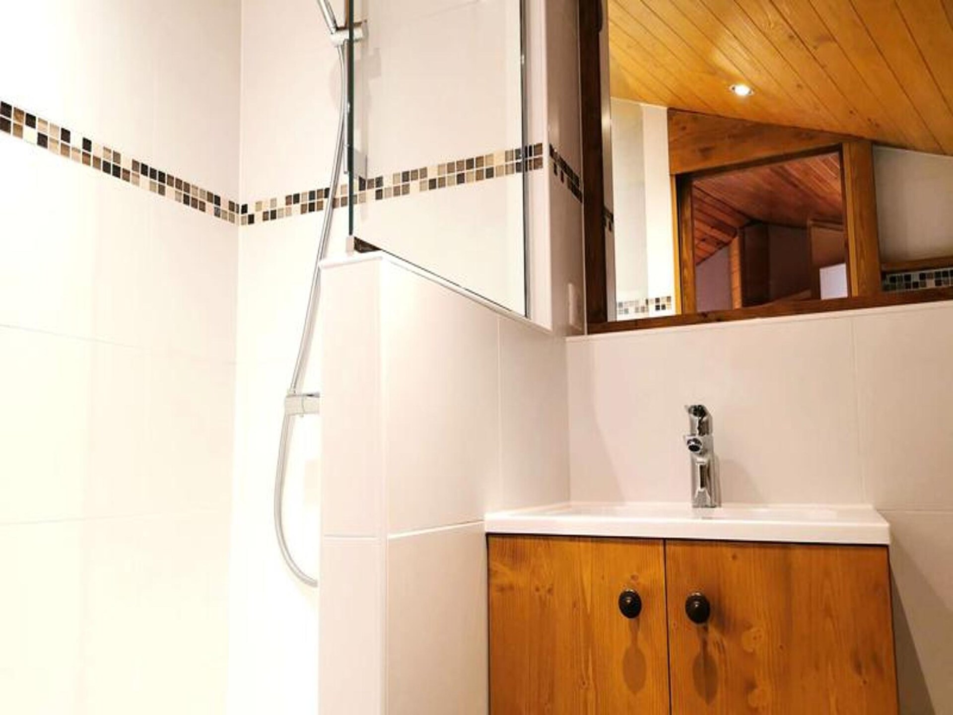 Ruim 8-persoons appartement met balkon op 5 minuten van de piste in Valmorel - foto 30