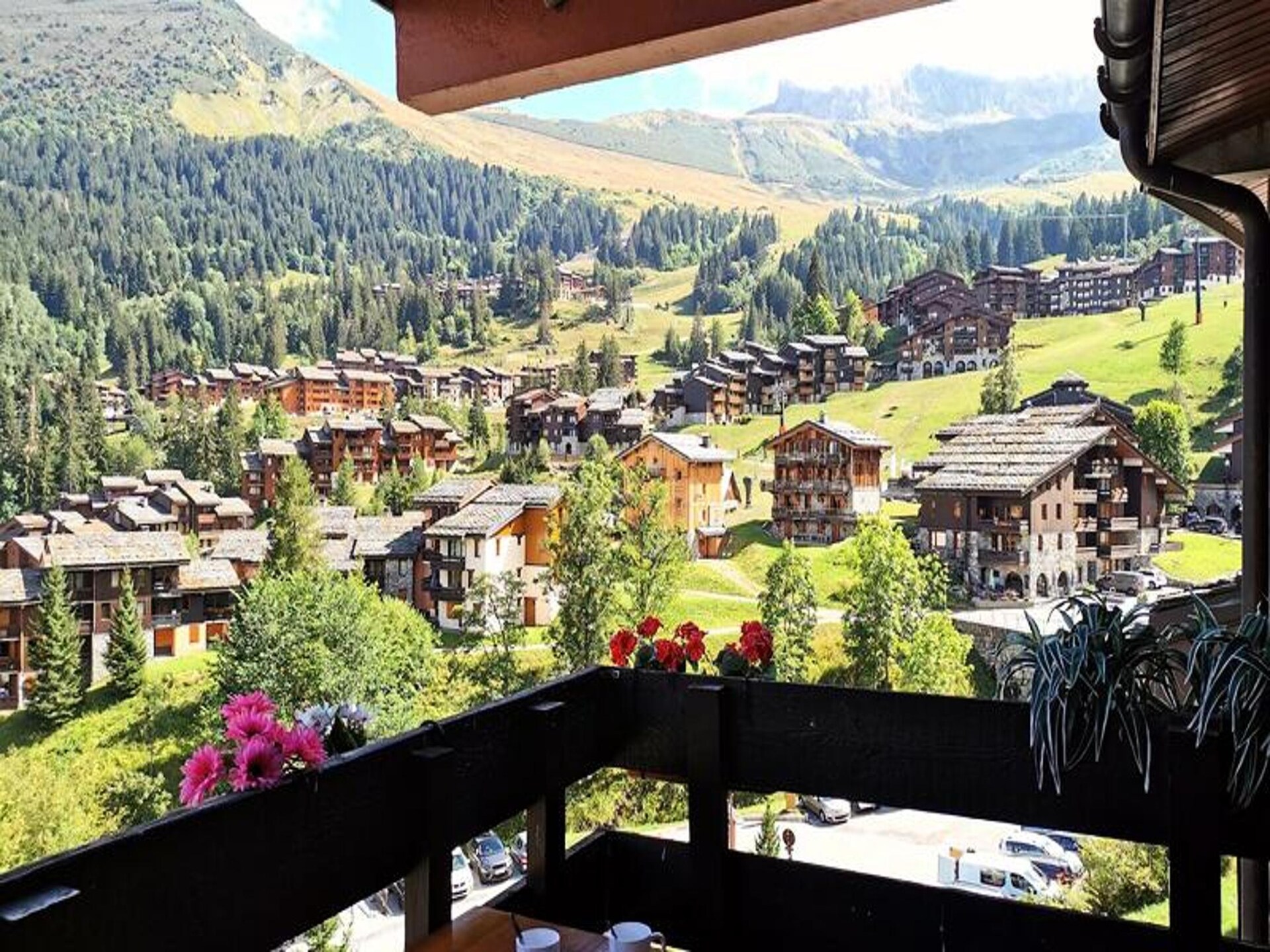 Ruim 8-persoons appartement met balkon op 5 minuten van de piste in Valmorel - foto 31