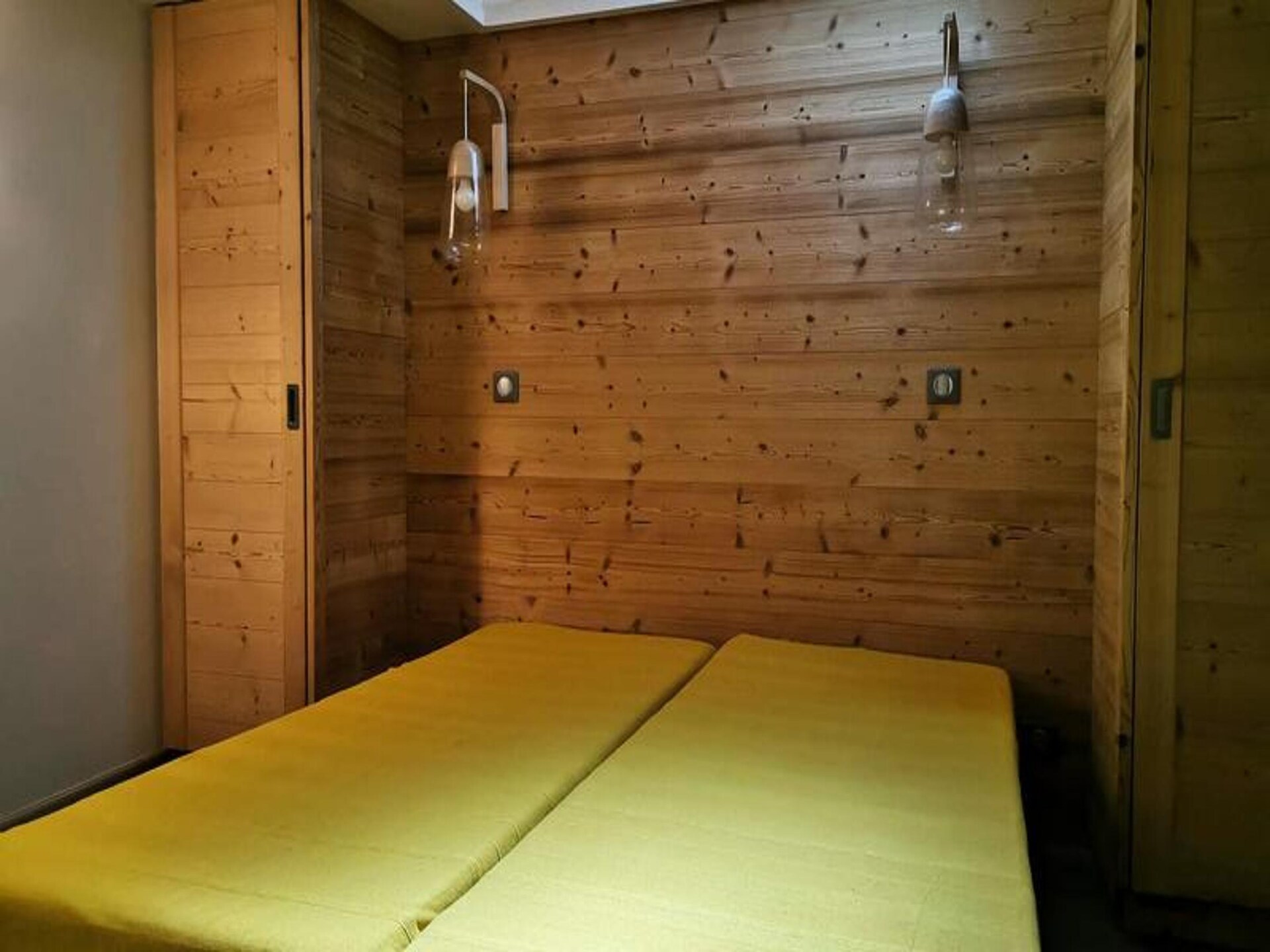 Riant 9-persoons appartement direct aan de piste in Les Avanchers Valmorel - foto 19