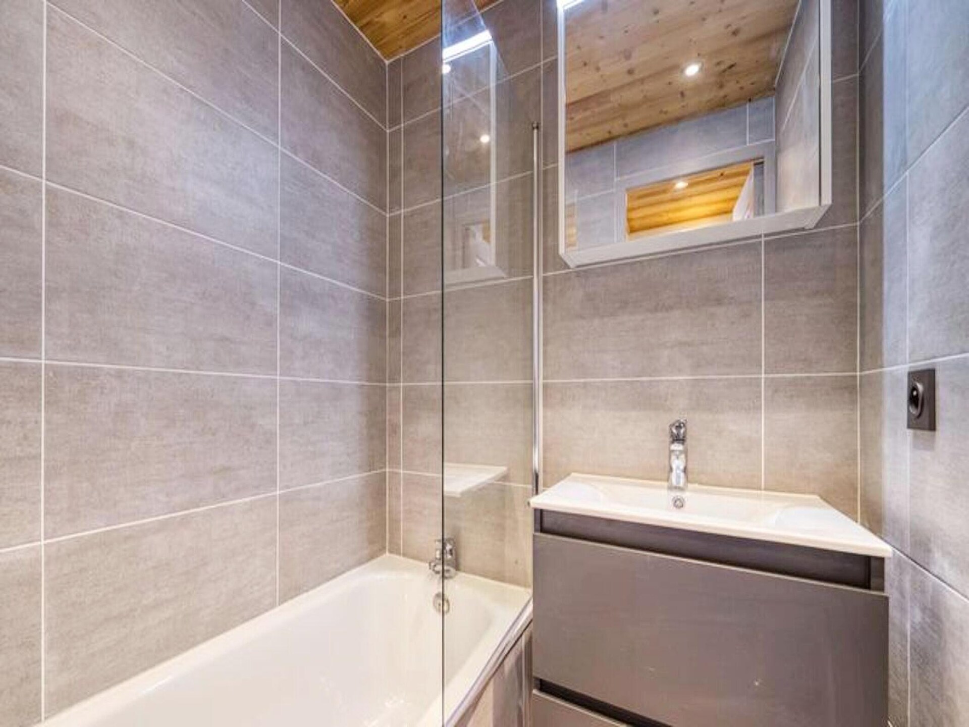 Ruim appartement voor 6 personen direct aan de piste in Valmorel - foto 15