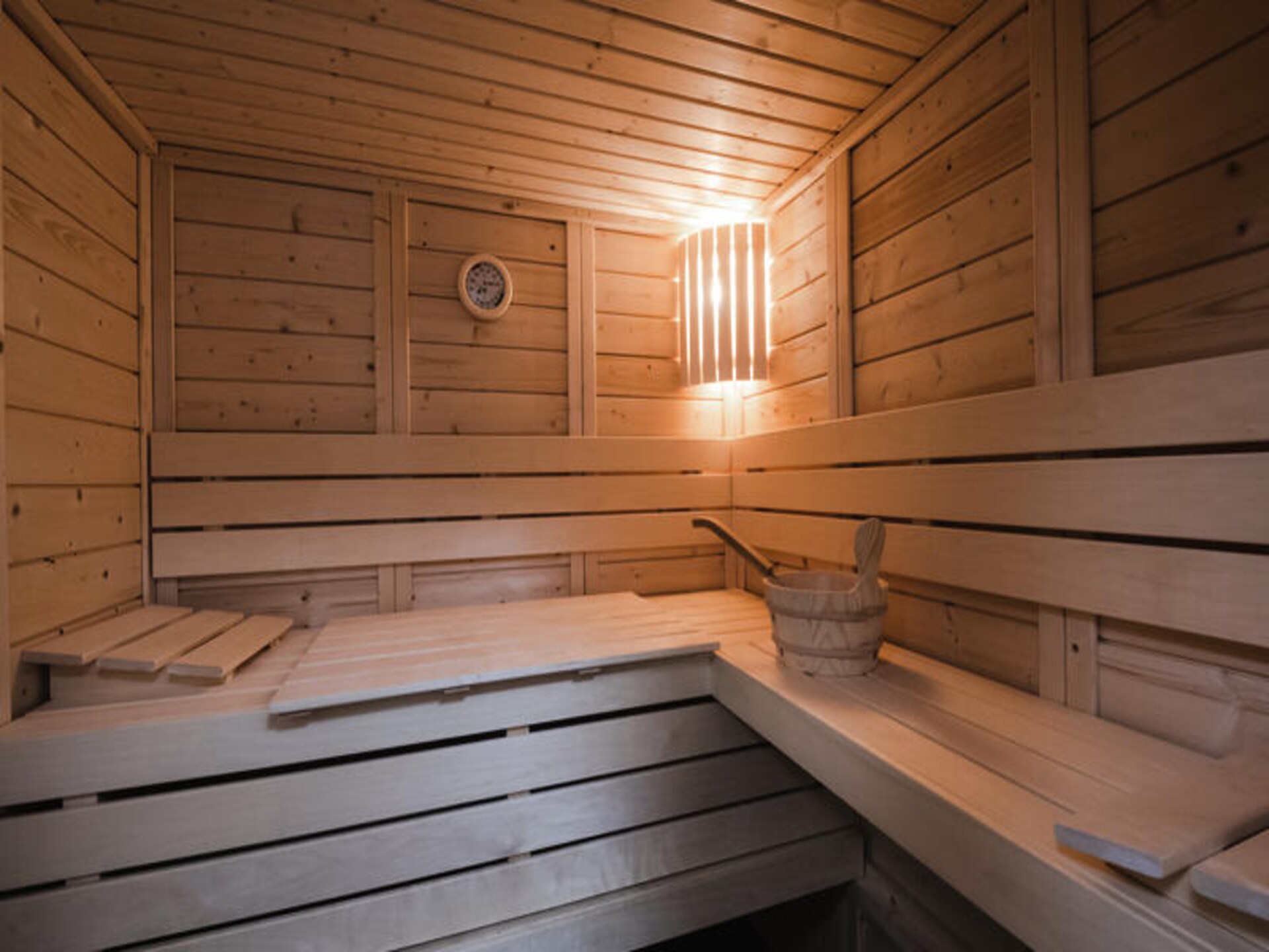 Luxe 6-persoons appartement met sauna, vlakbij het centrum van Chamonix - foto 17