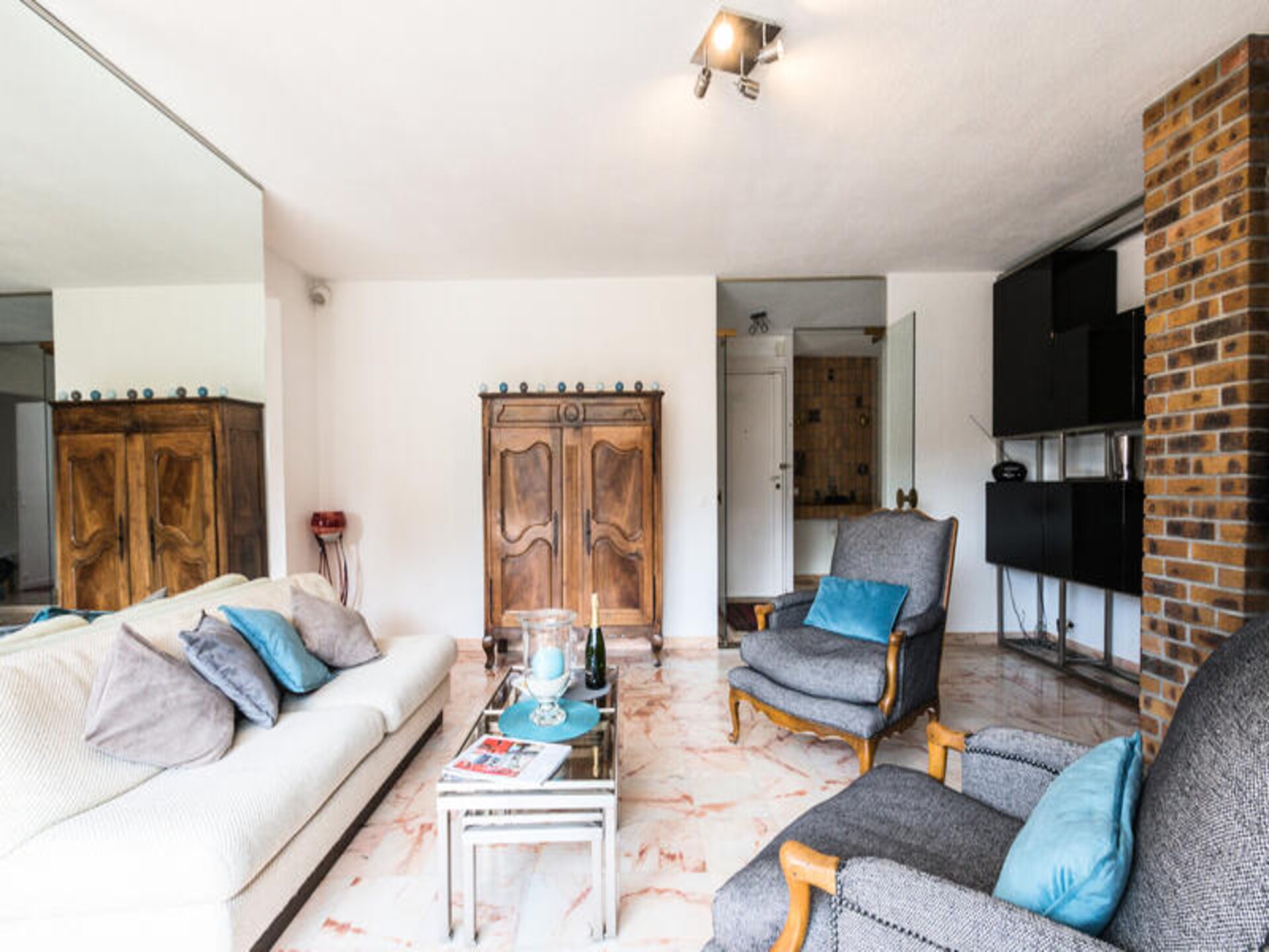Ski-in/ski-out appartement met Mont-Blanc uitzicht in het hart van Chamonix - foto 19