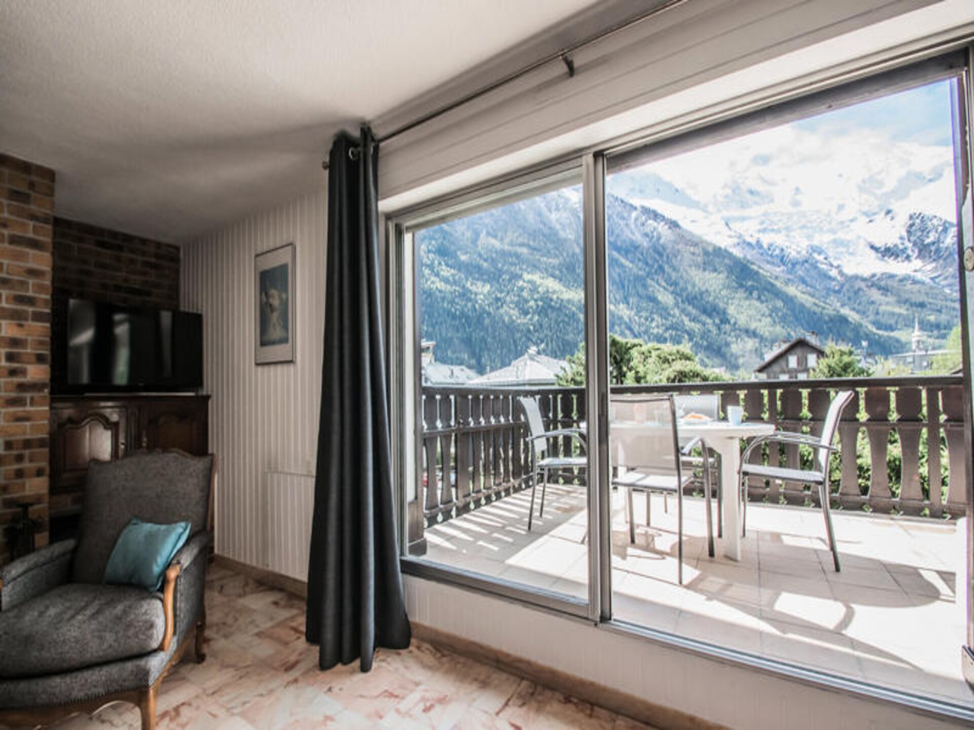 Ski-in/ski-out appartement met Mont-Blanc uitzicht in het hart van Chamonix - foto 21
