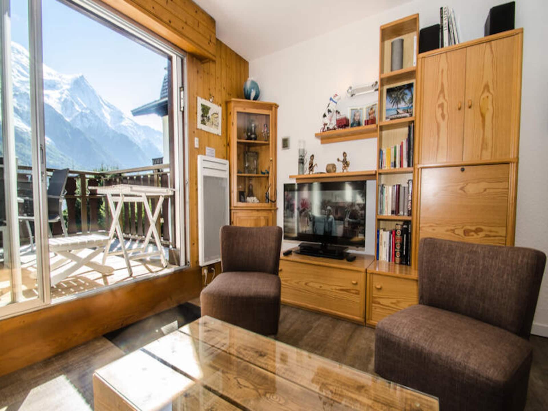 Knus appartement met Mont Blanc uitzicht, 200m van centrum Chamonix - foto 15