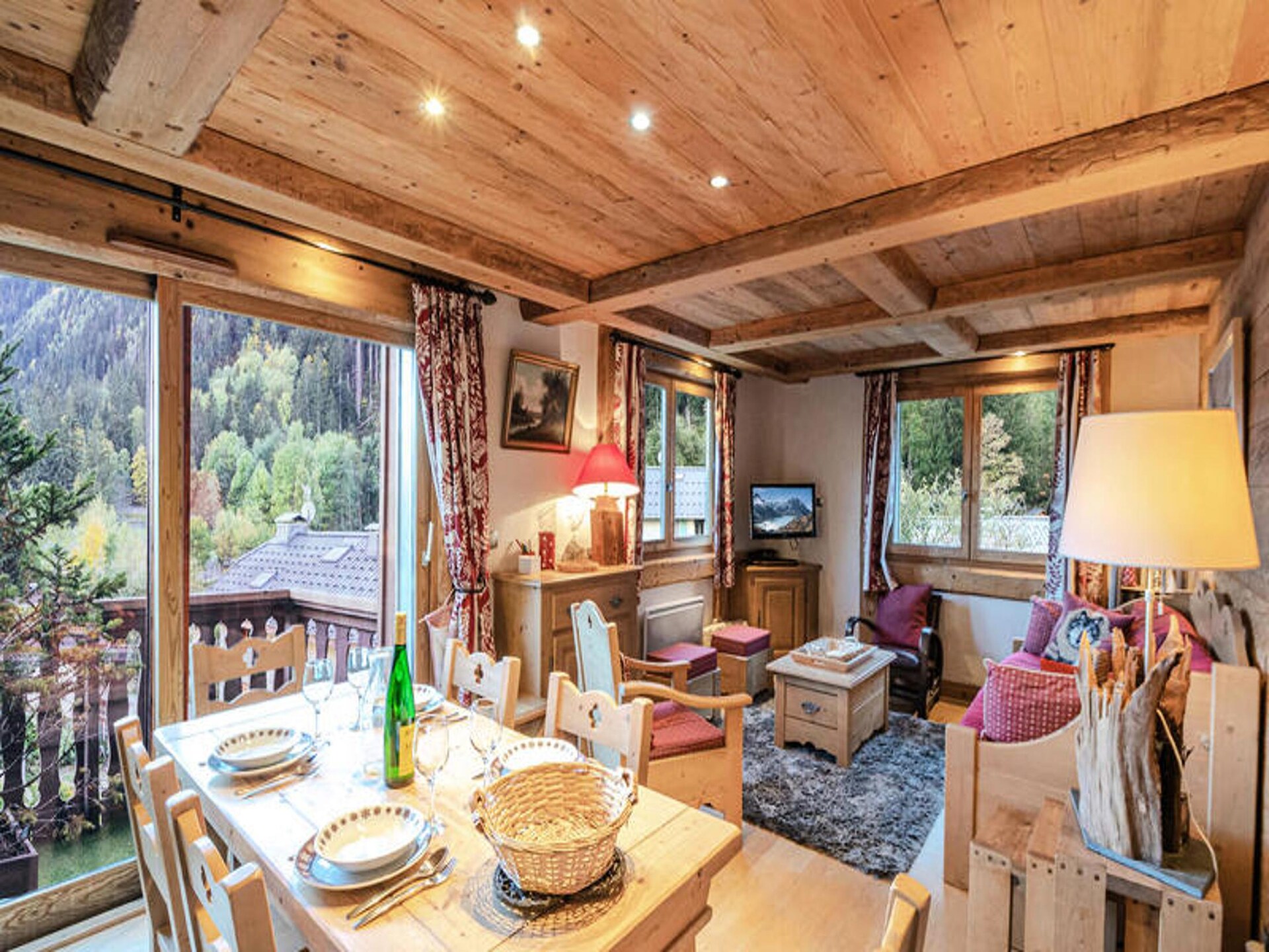Appartement met Mont-Blanc uitzicht op 450m van het centrum van Chamonix - foto 13