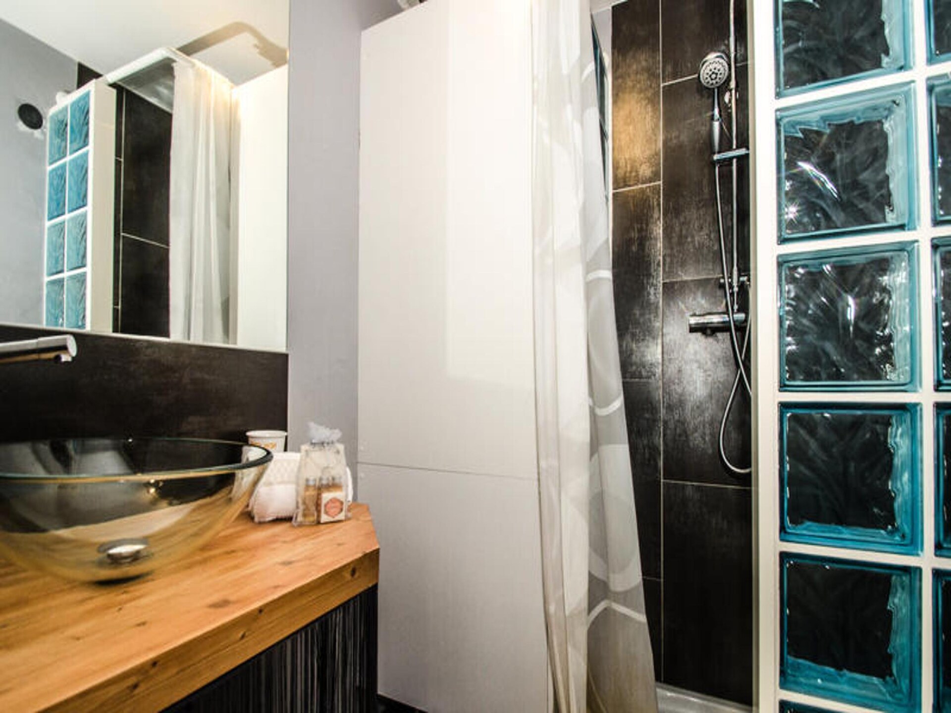 Knus appartement in het hart van Chamonix met balkon en uitzicht op de Mont-Blanc - foto 16