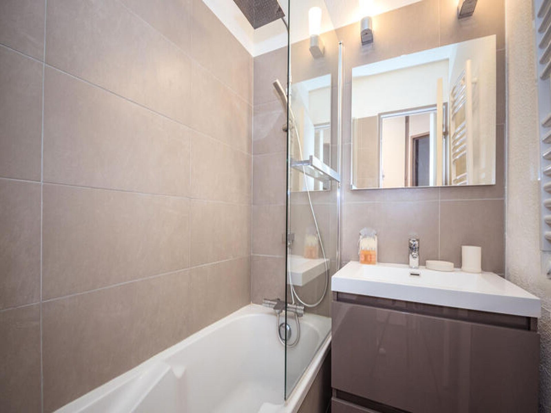 Gerenoveerd appartement op 450m van centrum Chamonix, vlakbij skibus - foto 31