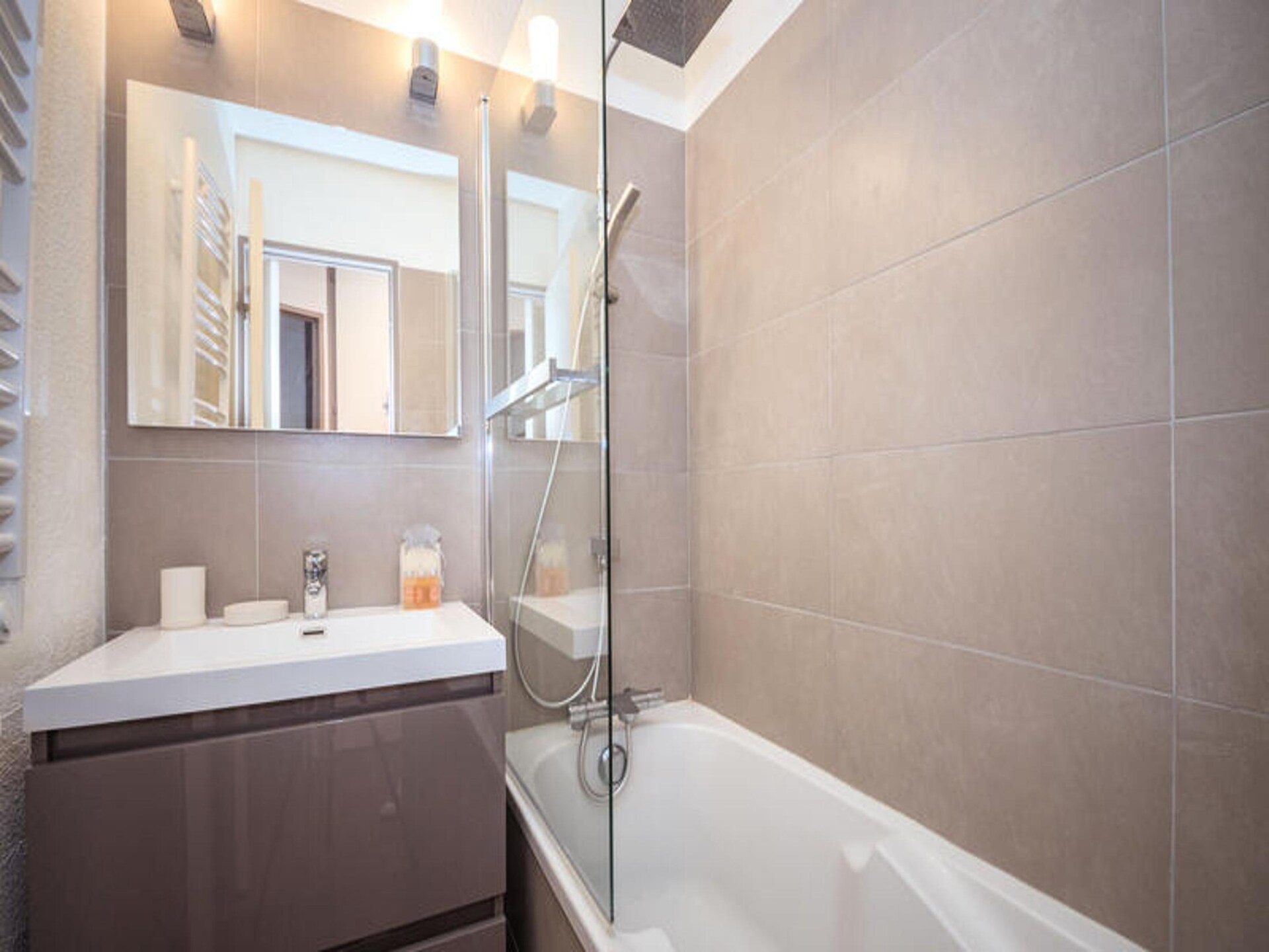 Gerenoveerd appartement op 450m van centrum Chamonix, vlakbij skibus - foto 32