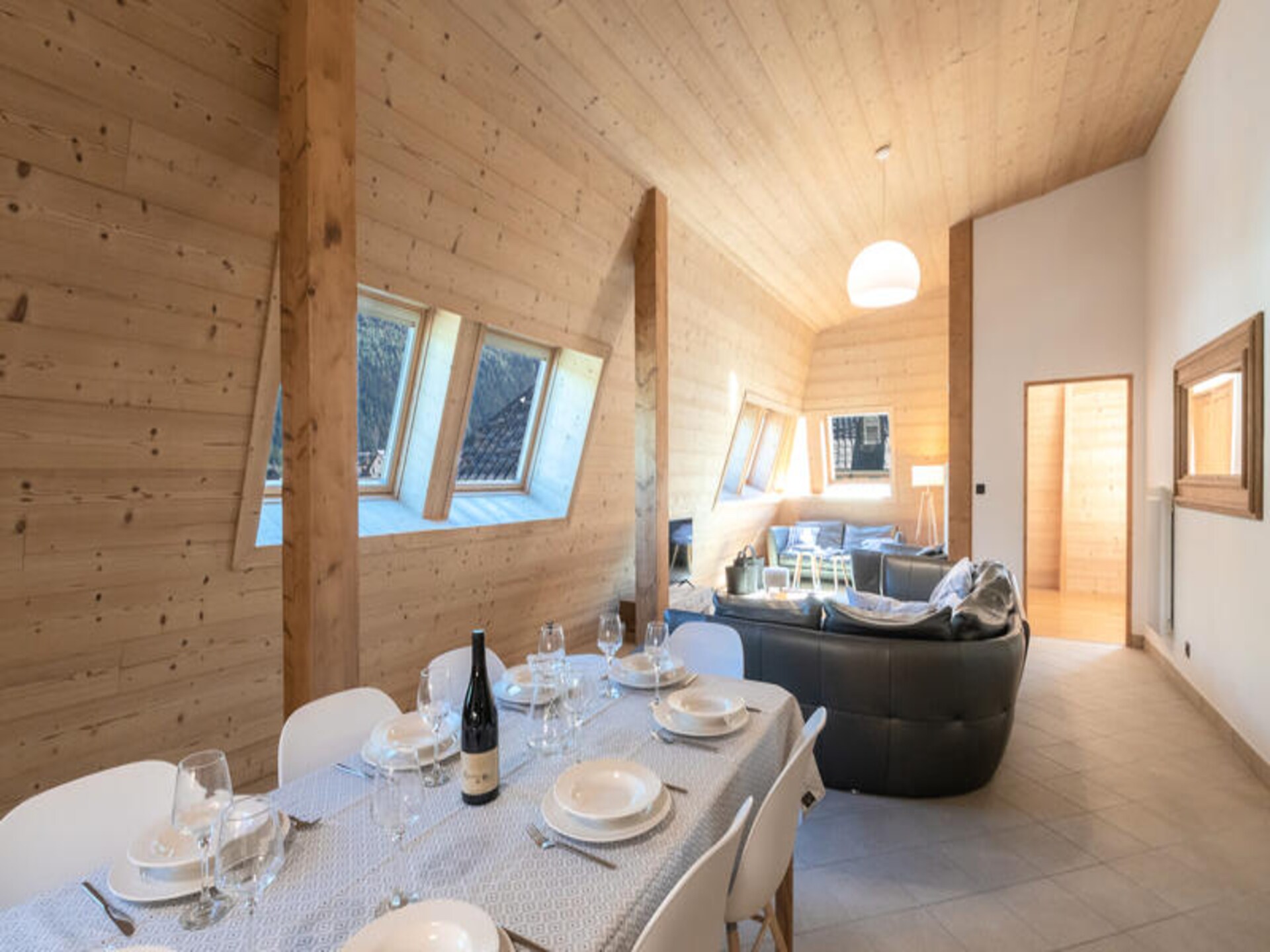 Ruim 4-slaapkamer appartement in het hart van Chamonix met uitzicht op de Mont Blanc - foto 12