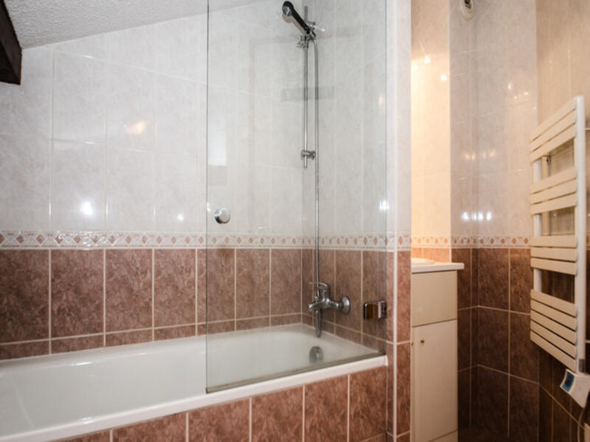 Ruim duplexappartement op 86m van bushalte in Chamonix - foto 8