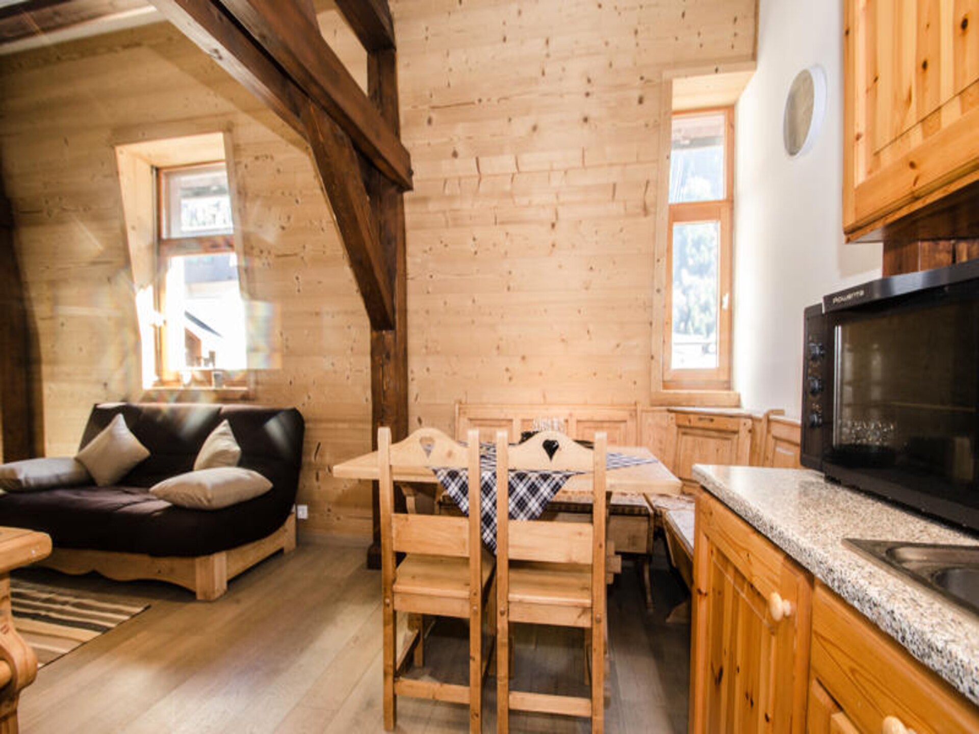 Ruim duplexappartement op 86m van bushalte in Chamonix - foto 9