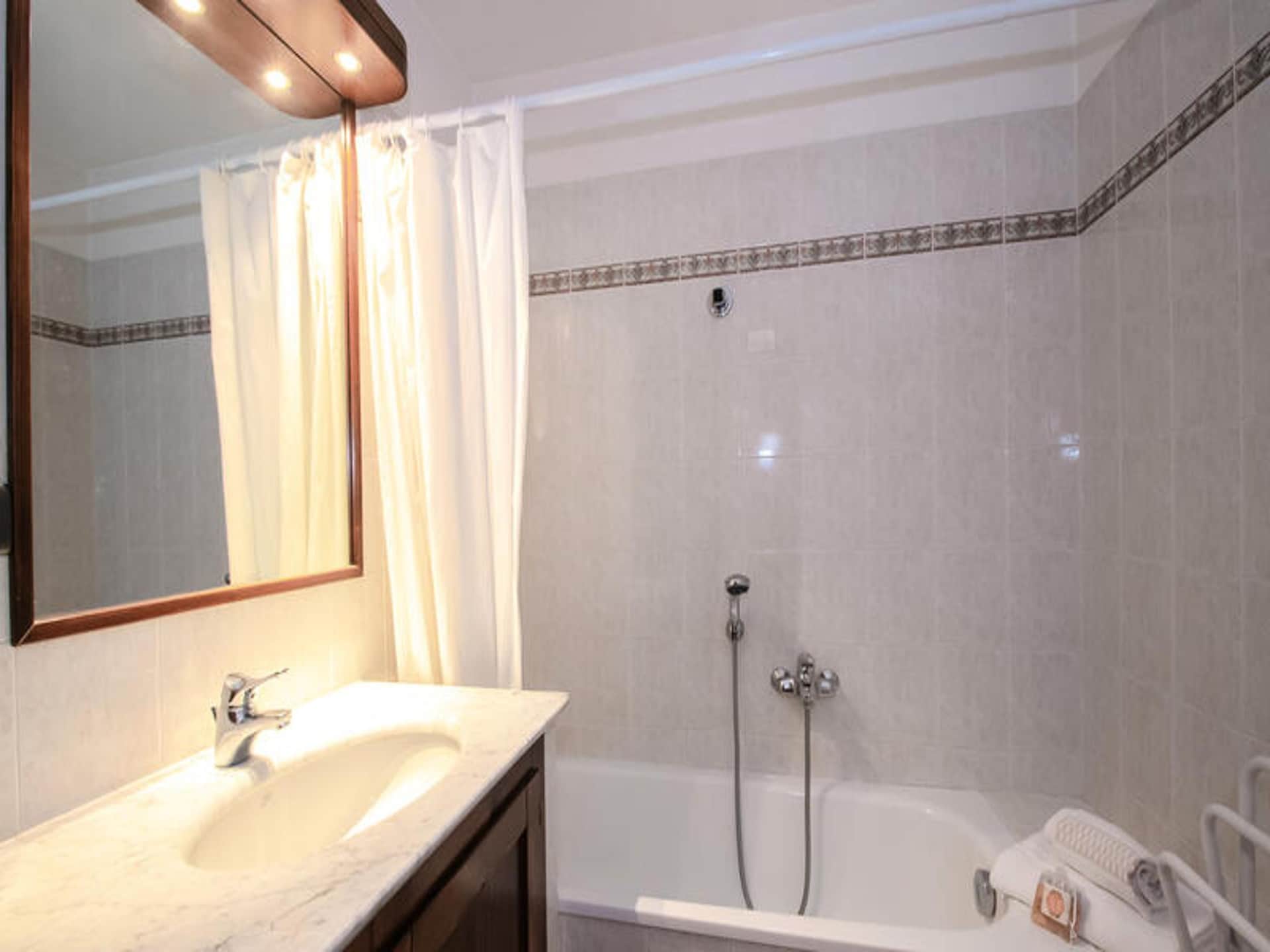 Modern appartement in hartje Chamonix Mont Blanc - foto 16