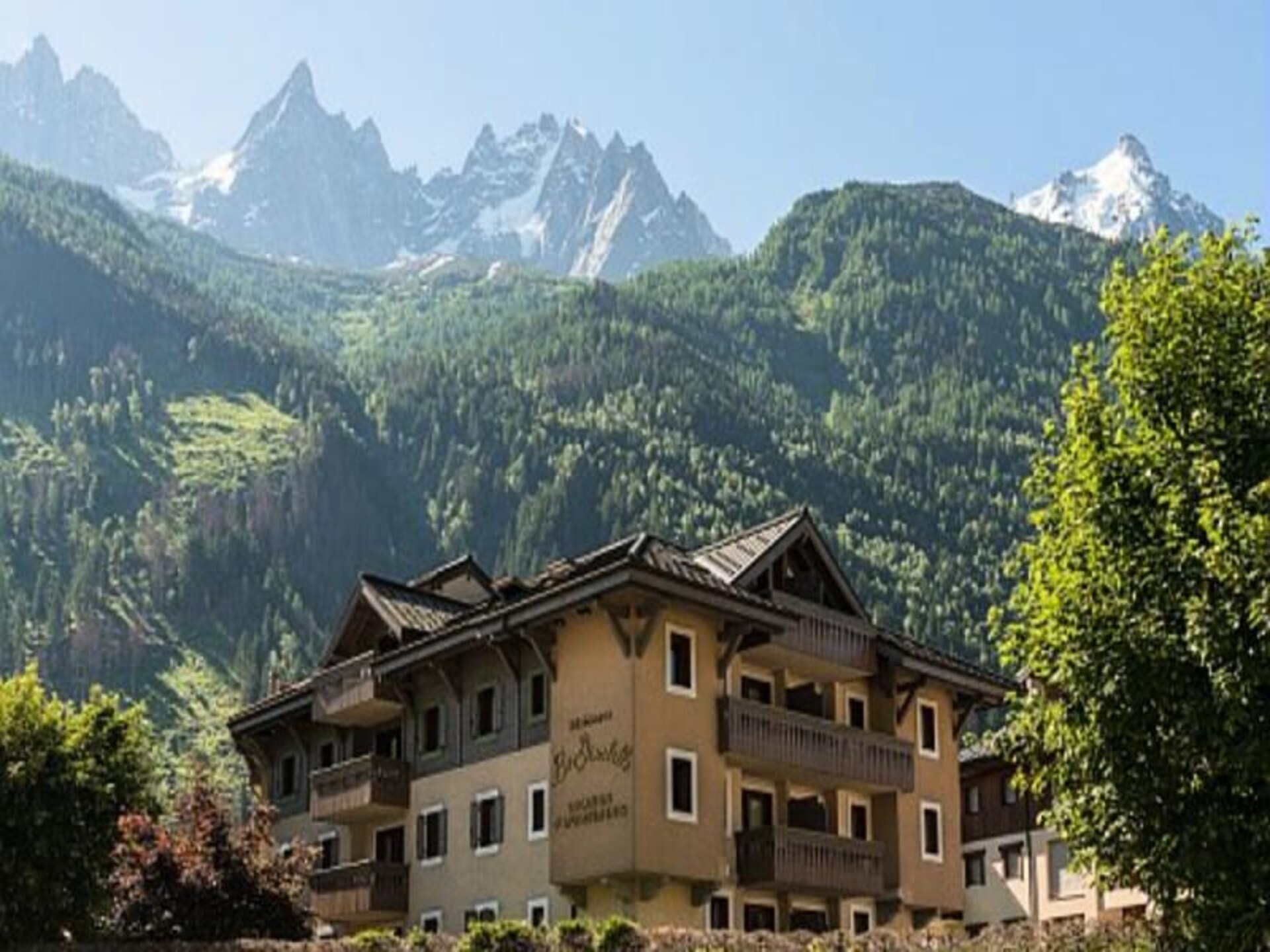 Ruim 3-slaapkamerappartement met zwembad in het hart van Chamonix - foto 10