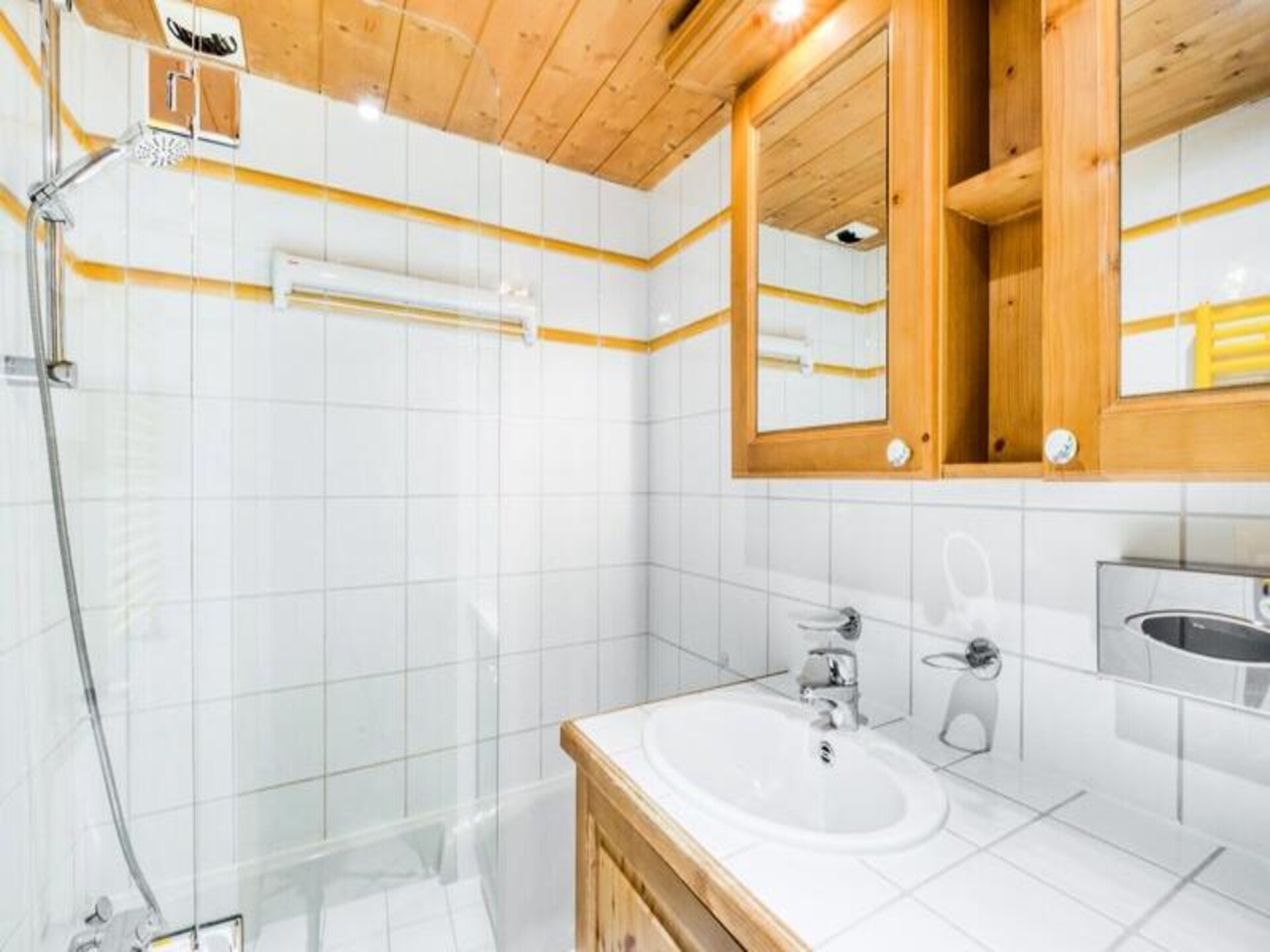 Luxe 4-sterren appartement met zwembad & Mont-Blanc uitzicht in centrum Chamonix - foto 18