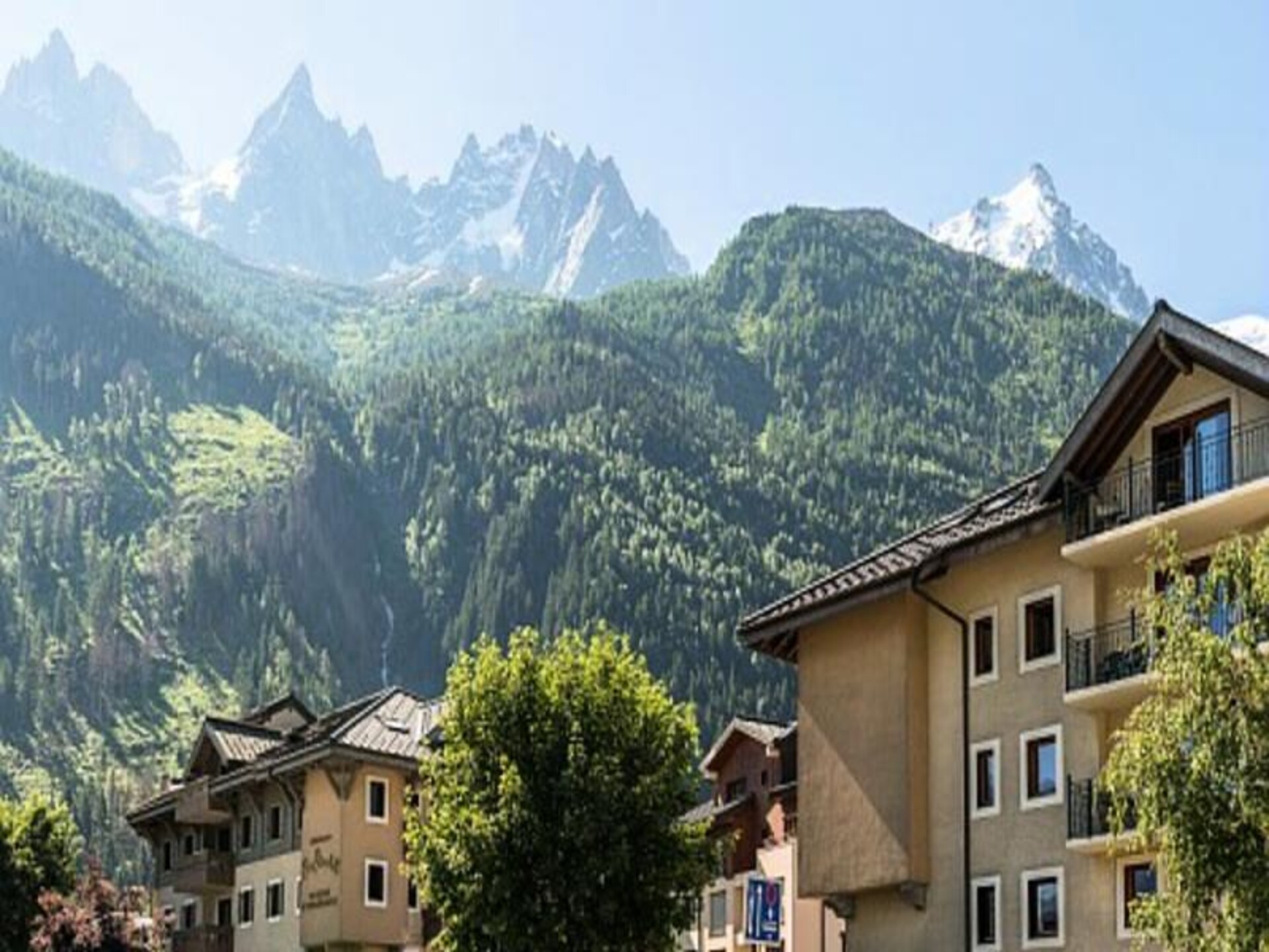 Appartement in het hart van Chamonix met zwembad, sauna en uitzicht op de Mont Blanc - foto 4