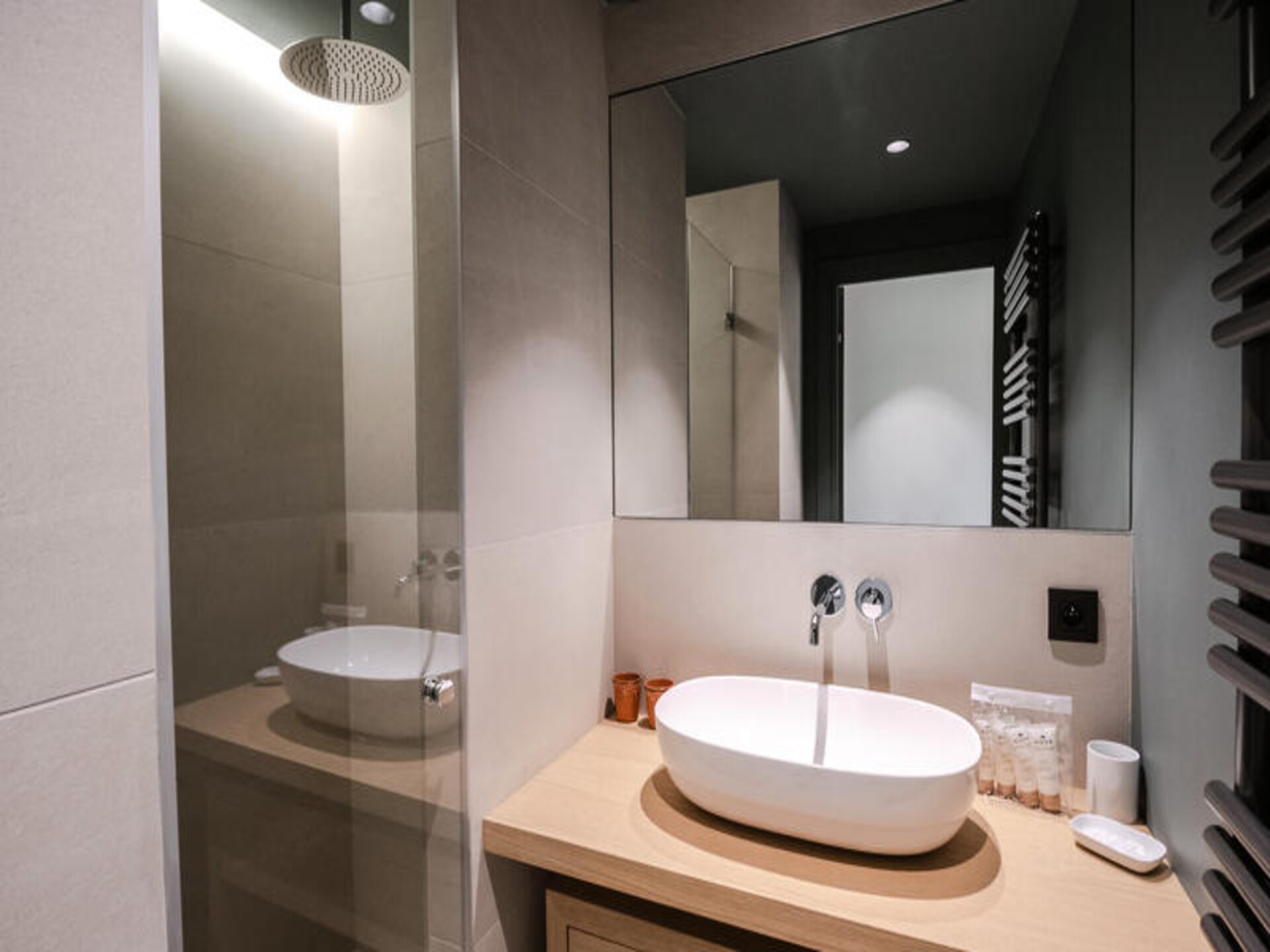 Luxe 6-slaapkamer chalet in Argentière met sauna en uitzicht op de Mont-Blanc - foto 16