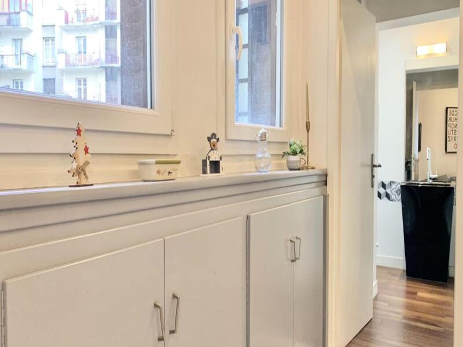 Licht studio-appartement in hartje Grenoble met uitzicht op de bergen - foto 9