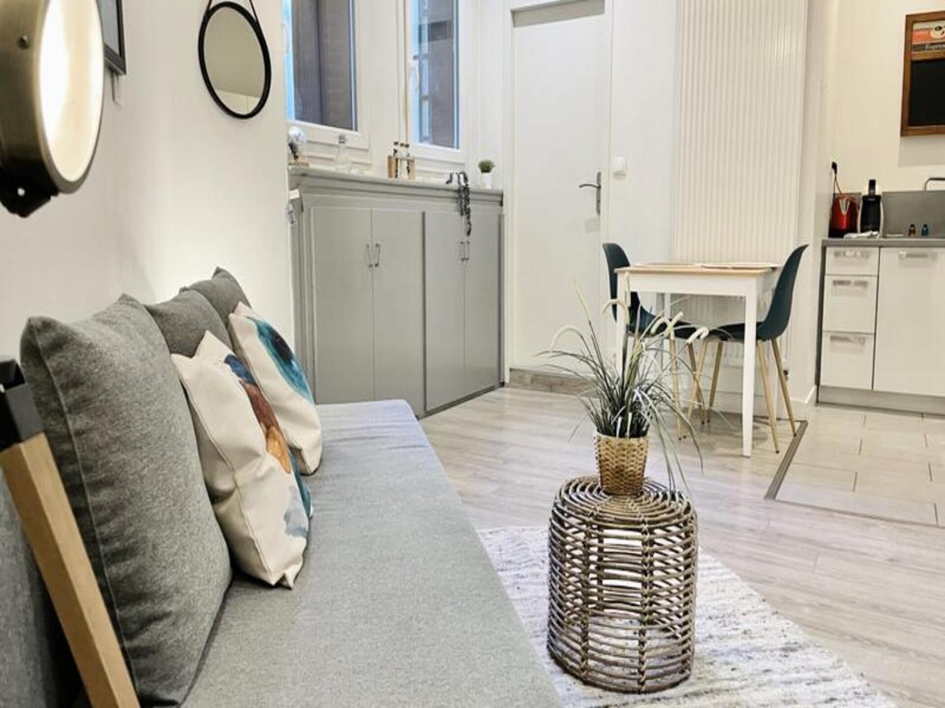 Licht studio-appartement in hartje Grenoble met uitzicht op de bergen - foto 10