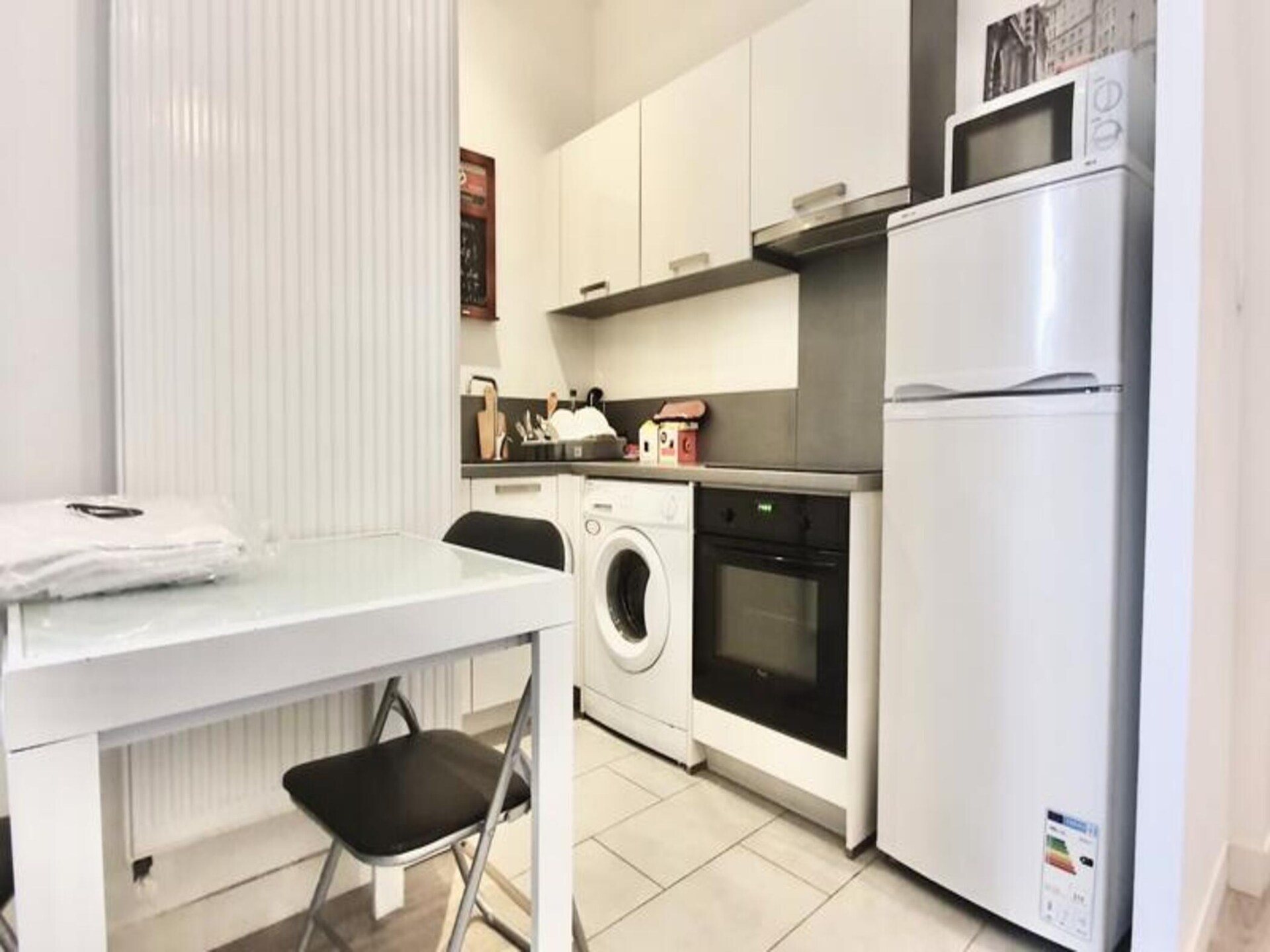Licht studio-appartement in hartje Grenoble met uitzicht op de bergen - foto 12