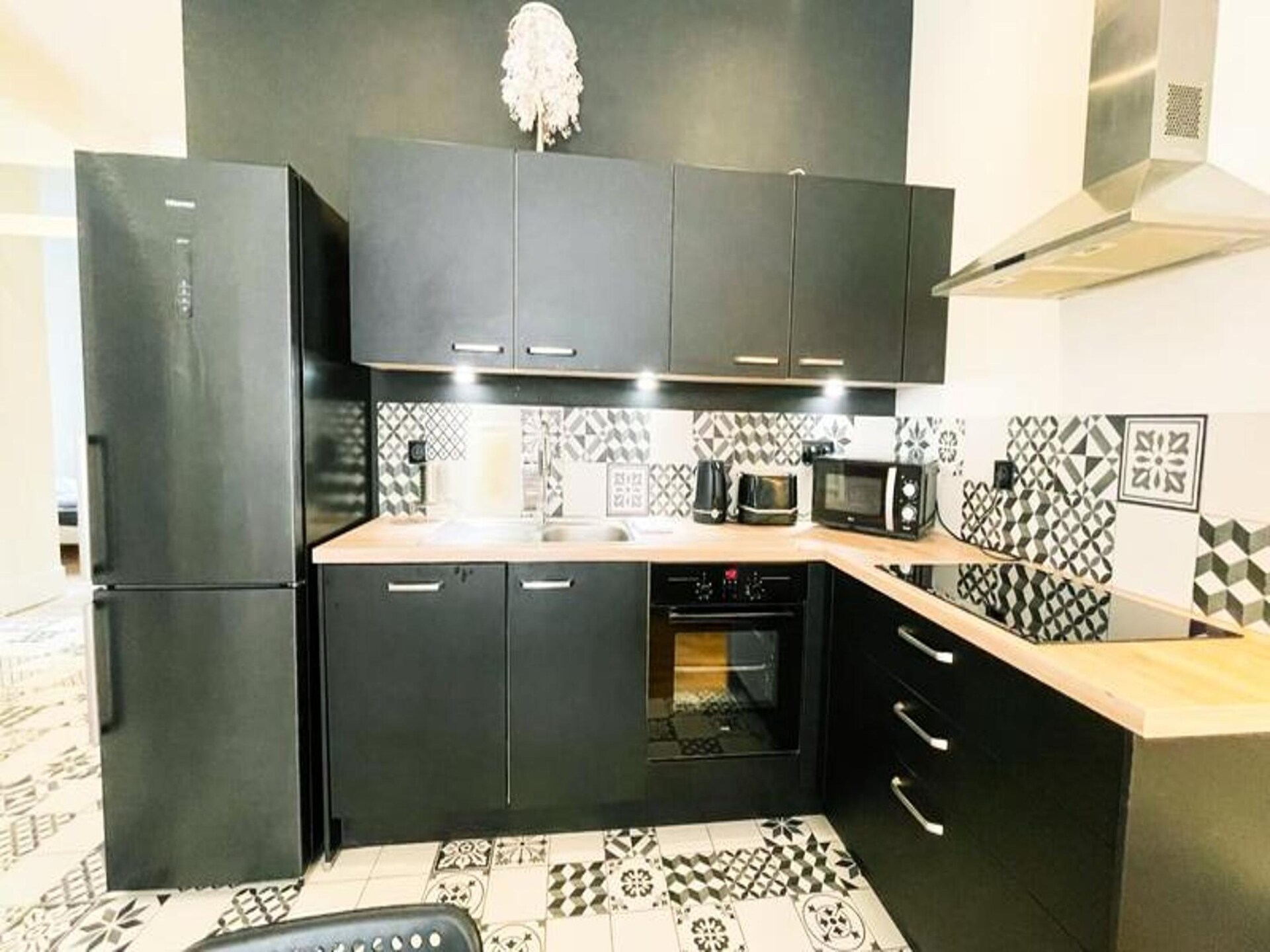 Ruim 3-slaapkamerappartement in centrum Grenoble, vlakbij station - foto 17