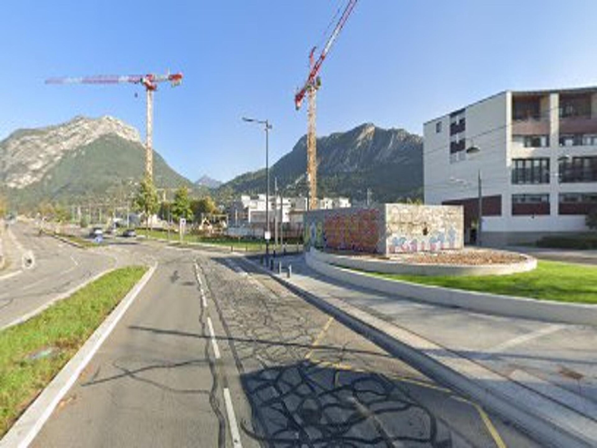 Ruim 3-slaapkamerappartement in centrum Grenoble, vlakbij station - foto 9