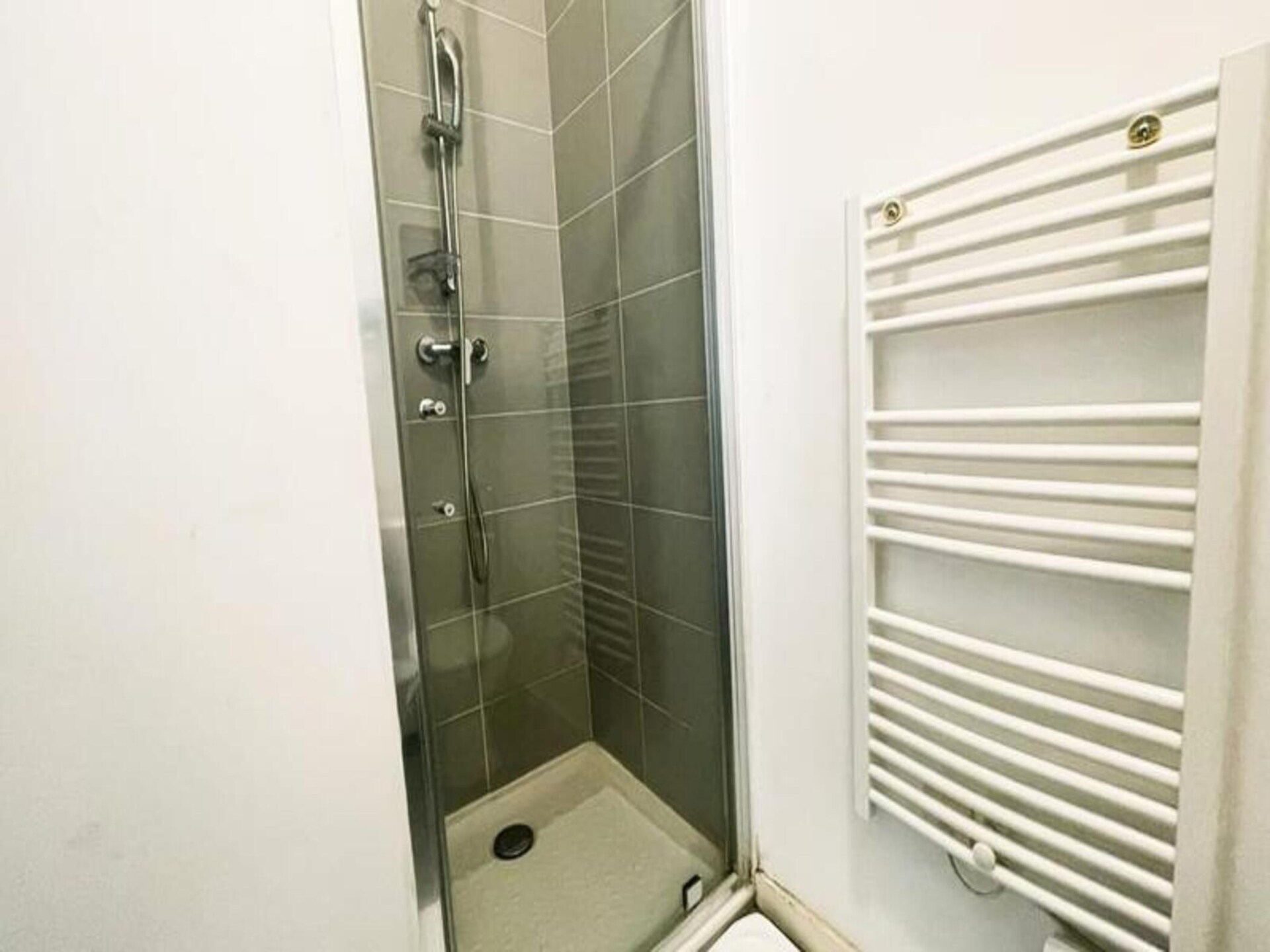 Compacte studio met kitchenette in levendig Championnet, Grenoble - foto 11