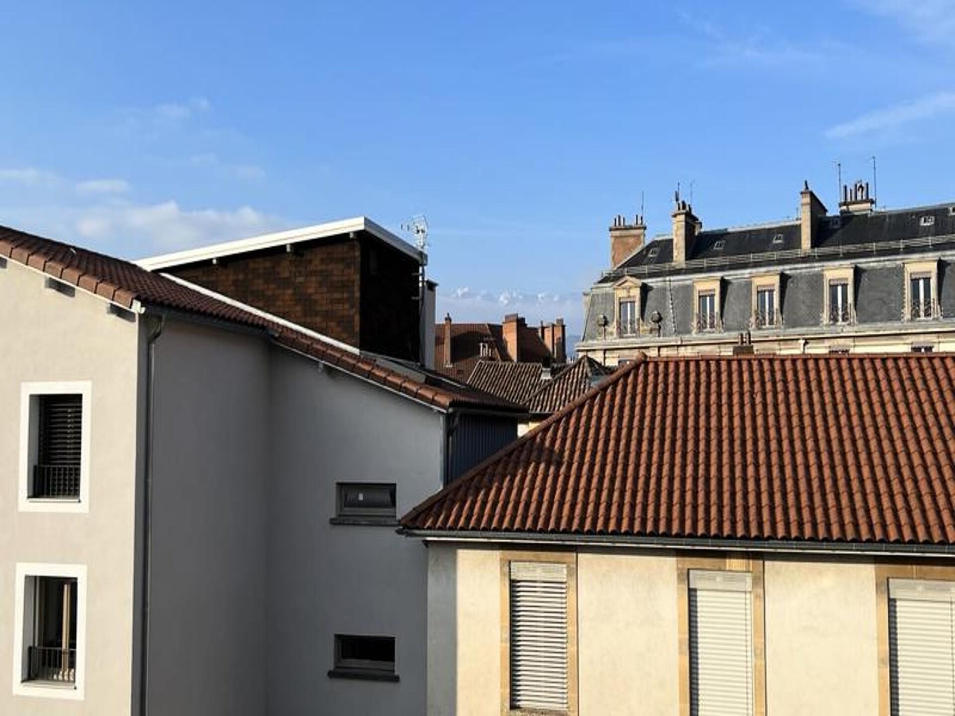 Licht T2-appartement met airco in voetgangersgebied Grenoble - foto 11
