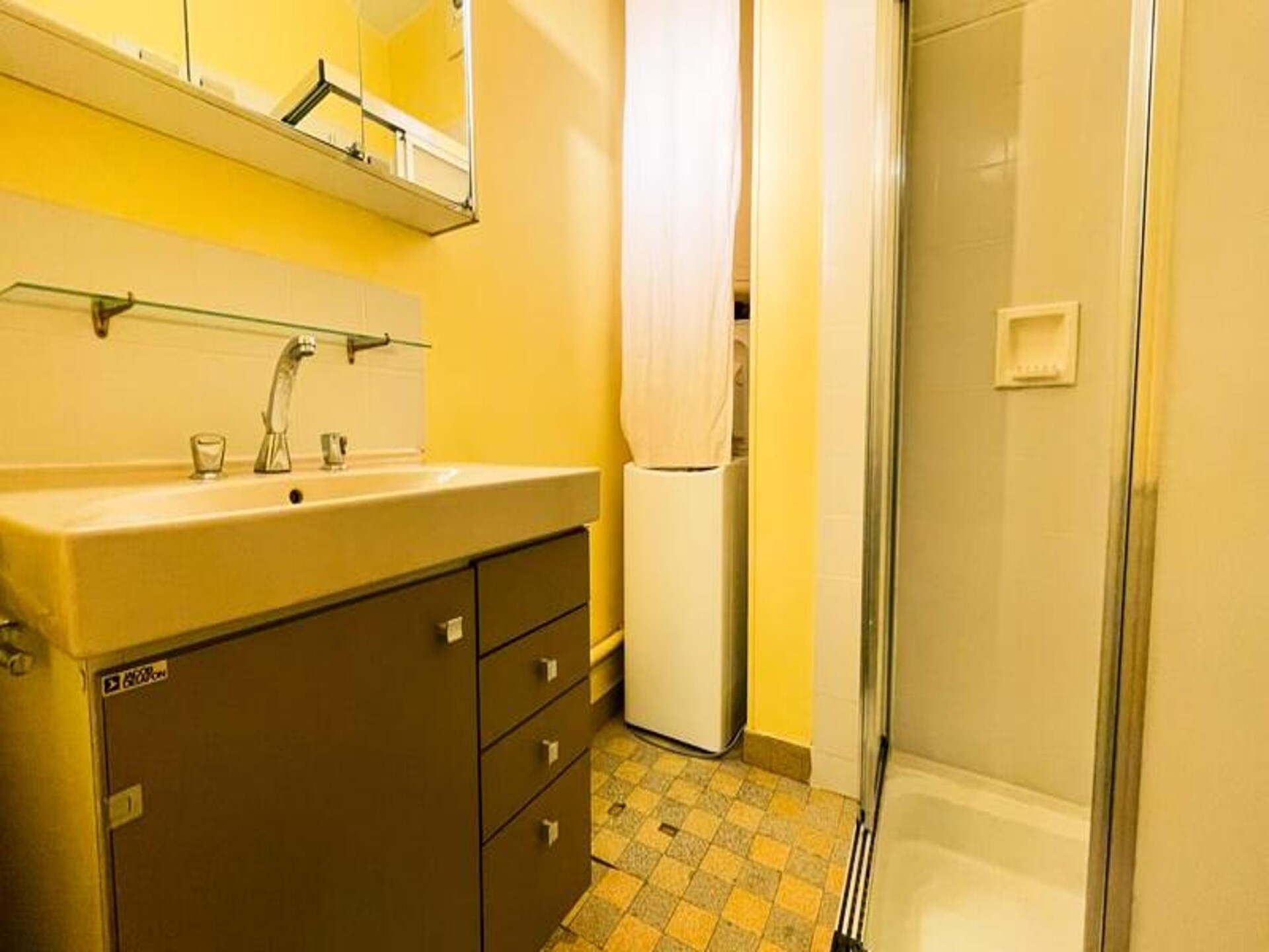 Ruim appartement in Grenoble, dichtbij station en centrum - foto 8
