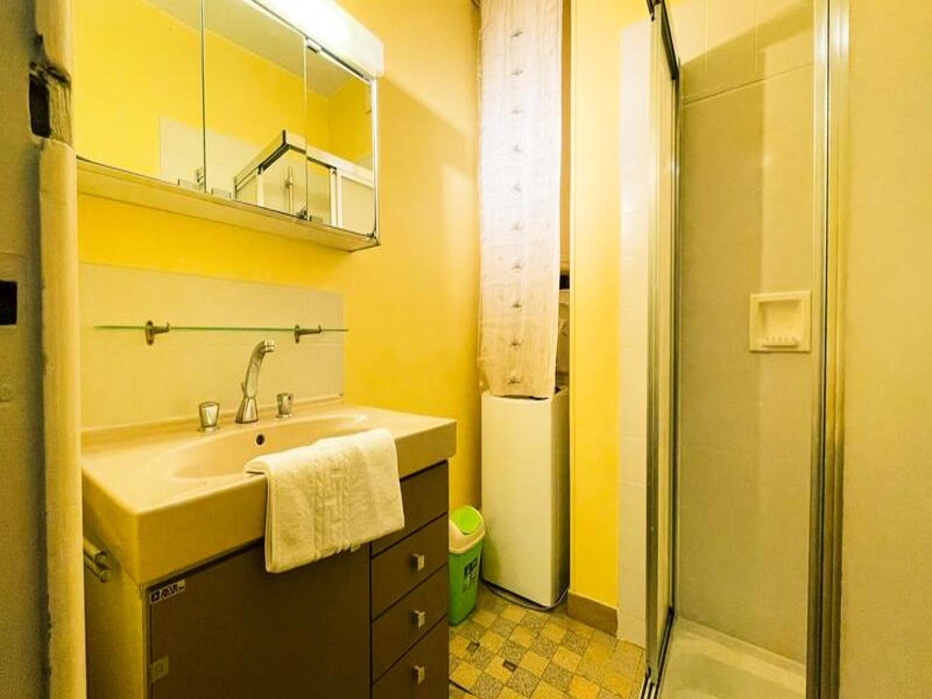 Ruim appartement in Grenoble, dichtbij station en centrum - foto 6